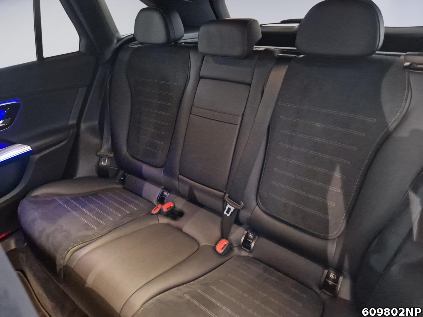 Fahrzeugabbildung Mercedes-Benz GLC 300 e 4M AMG DIGITAL L.360° Memory Totwinkel