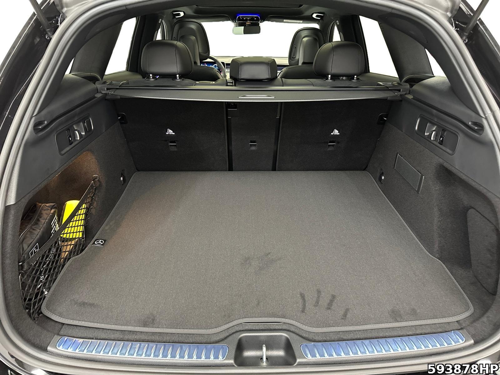 Fahrzeugabbildung Mercedes-Benz GLC 220 d 4MATIC +AMG+AHK+DIGITALLIGHT+MEMORY+