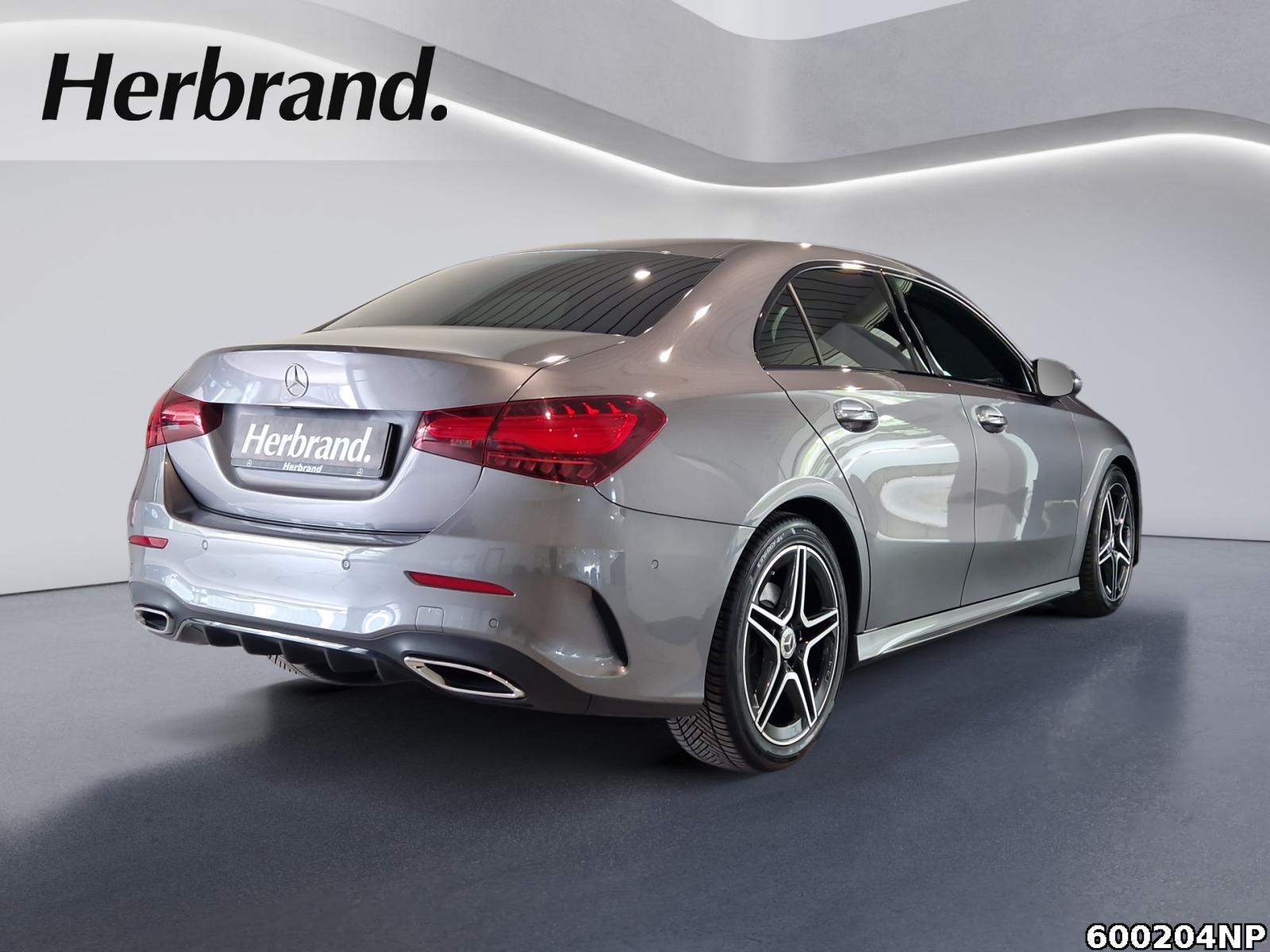 Fahrzeugabbildung Mercedes-Benz A 200 AMG LED Ambiente Keyless Go HANDS-FREE