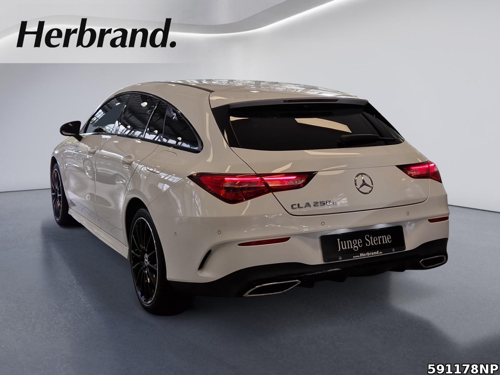 Fahrzeugabbildung Mercedes-Benz CLA 250 Shooting Brake e AMG Line Night Ambiente