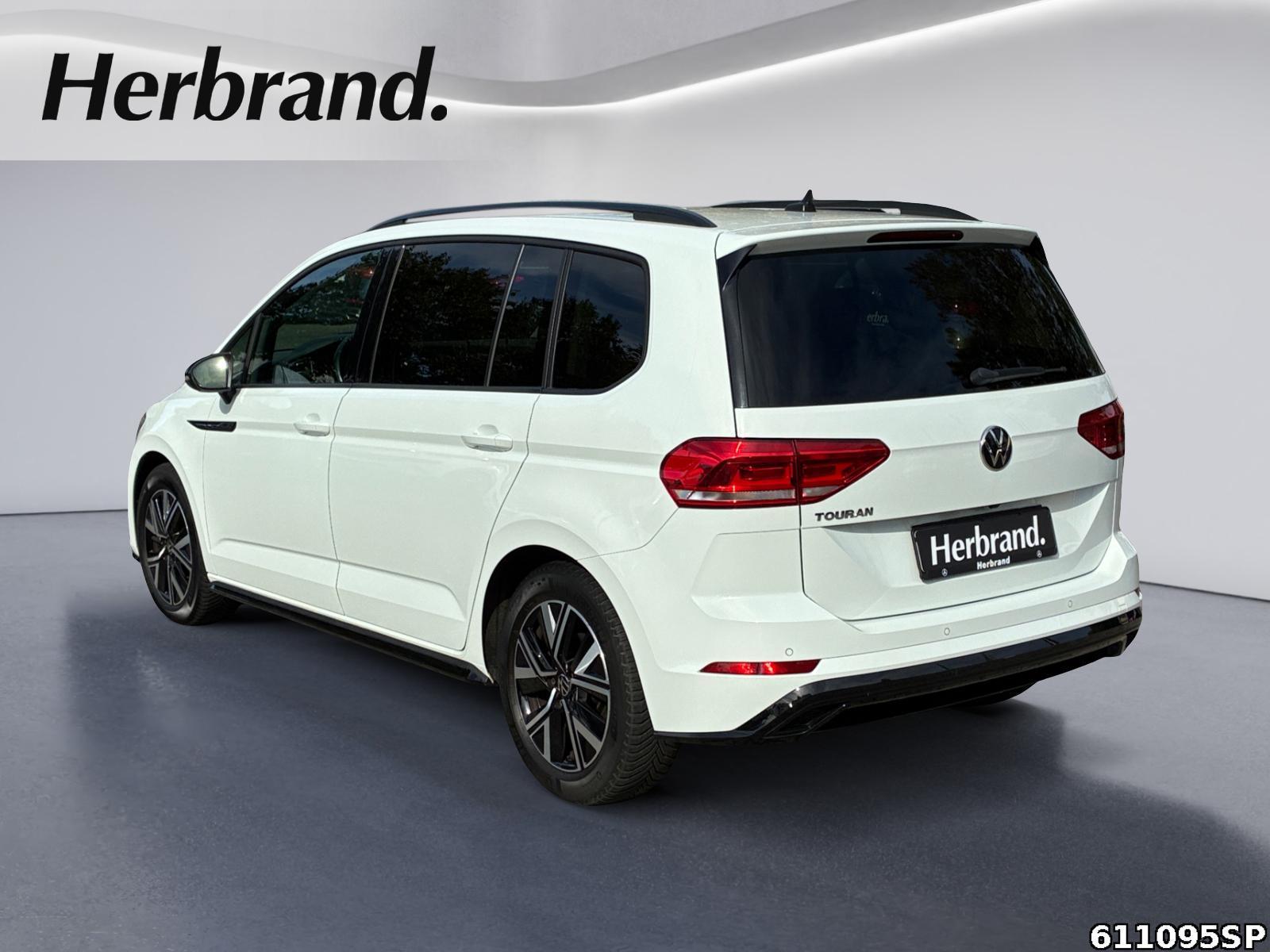 Fahrzeugabbildung Volkswagen Touran 1.5 TSI Highline R-Line AHK Kamera LED 7S