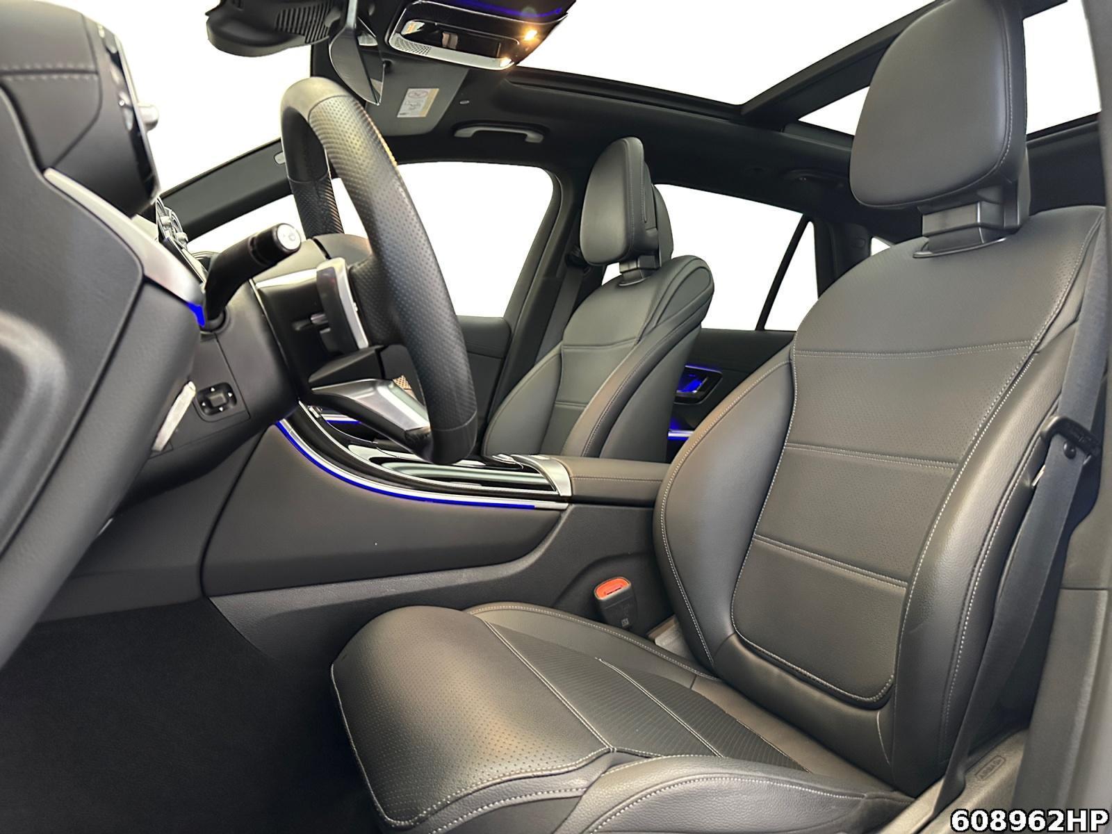 Fahrzeugabbildung Mercedes-Benz GLC 400 e 4M AMG PANO DIGITAL Burmester AHK 360°