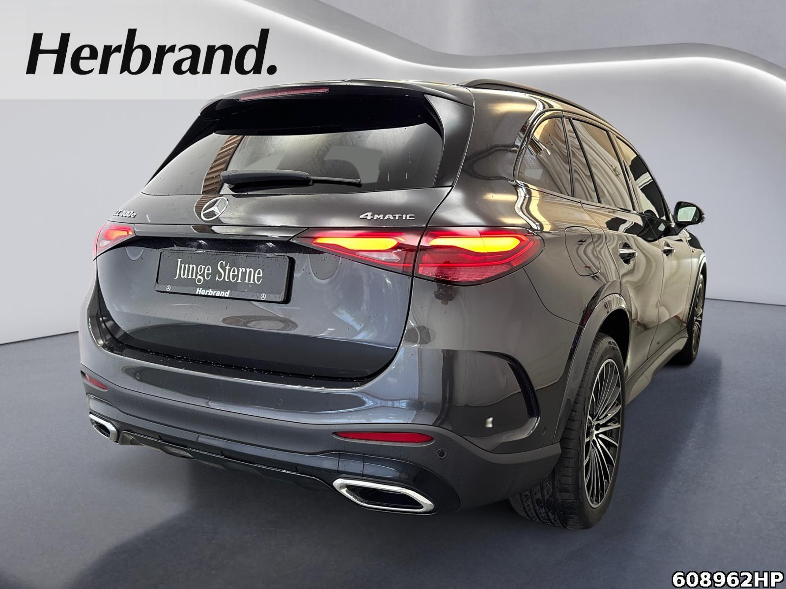 Fahrzeugabbildung Mercedes-Benz GLC 400 e 4M AMG PANO DIGITAL Burmester AHK 360°
