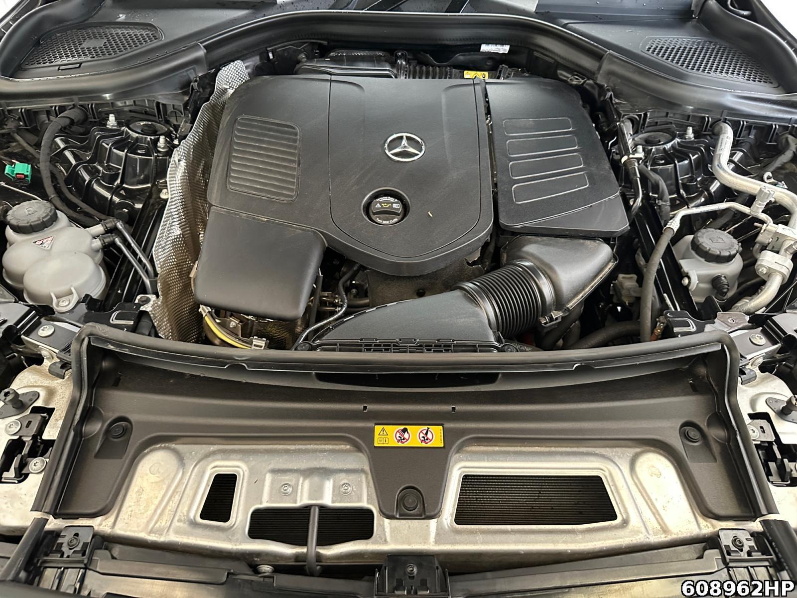 Fahrzeugabbildung Mercedes-Benz GLC 400 e 4M AMG PANO DIGITAL Burmester AHK 360°