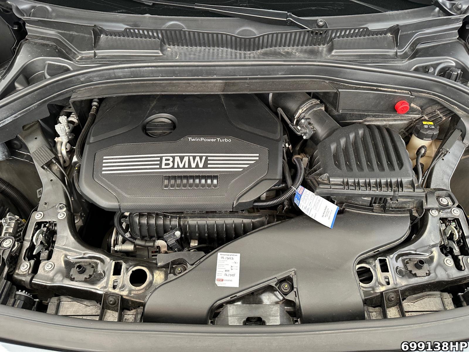 Fahrzeugabbildung BMW 218 Active Tourer i Advantage AHK abnehmbar PDC