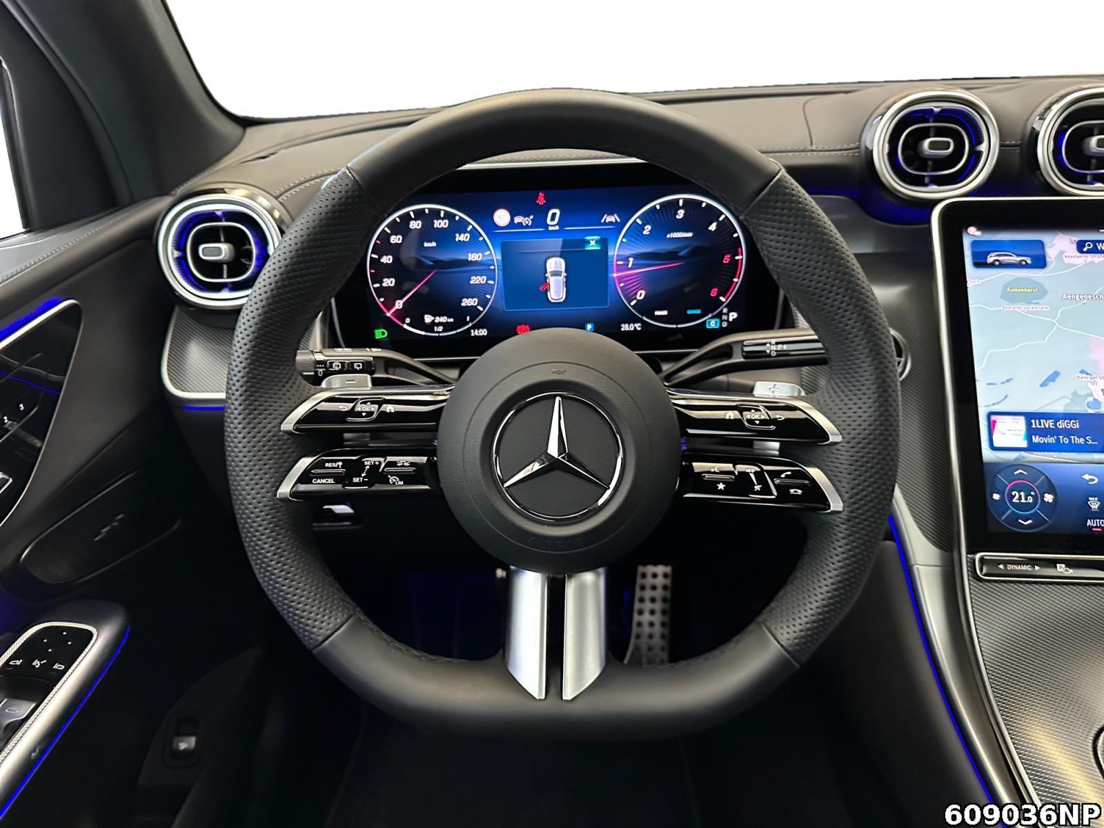 Fahrzeugabbildung Mercedes-Benz GLC 300 d AMG Night Pano Digital-Light Distronic