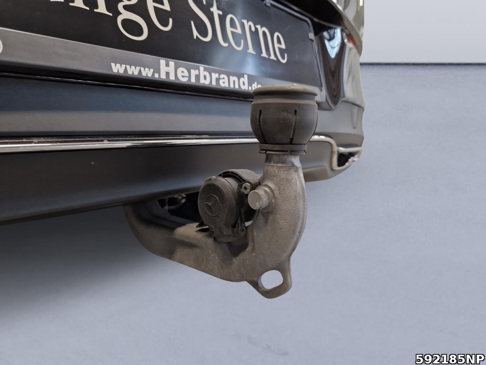 Fahrzeugabbildung Mercedes-Benz CLA 250 Shooting Brake e Progressive AHK LED 18