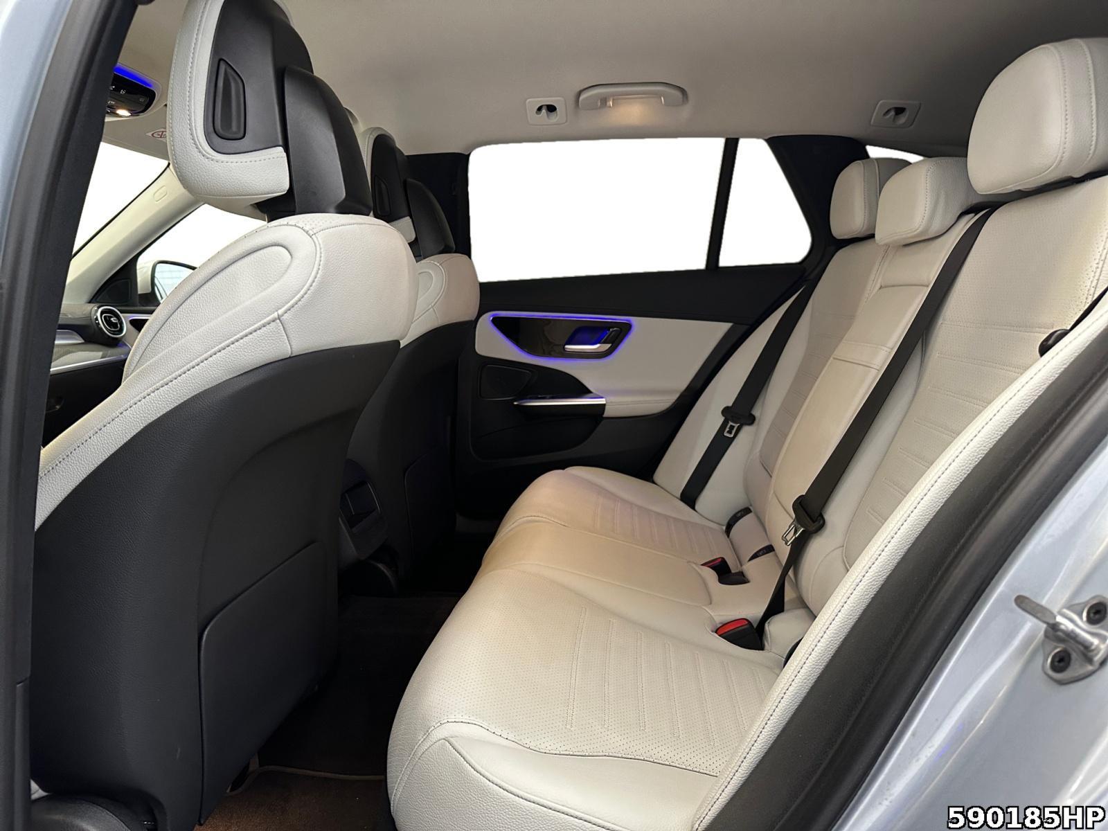 Fahrzeugabbildung Mercedes-Benz C 220 d T AMG DIGITAL-LIGHT Distronic Ambiente