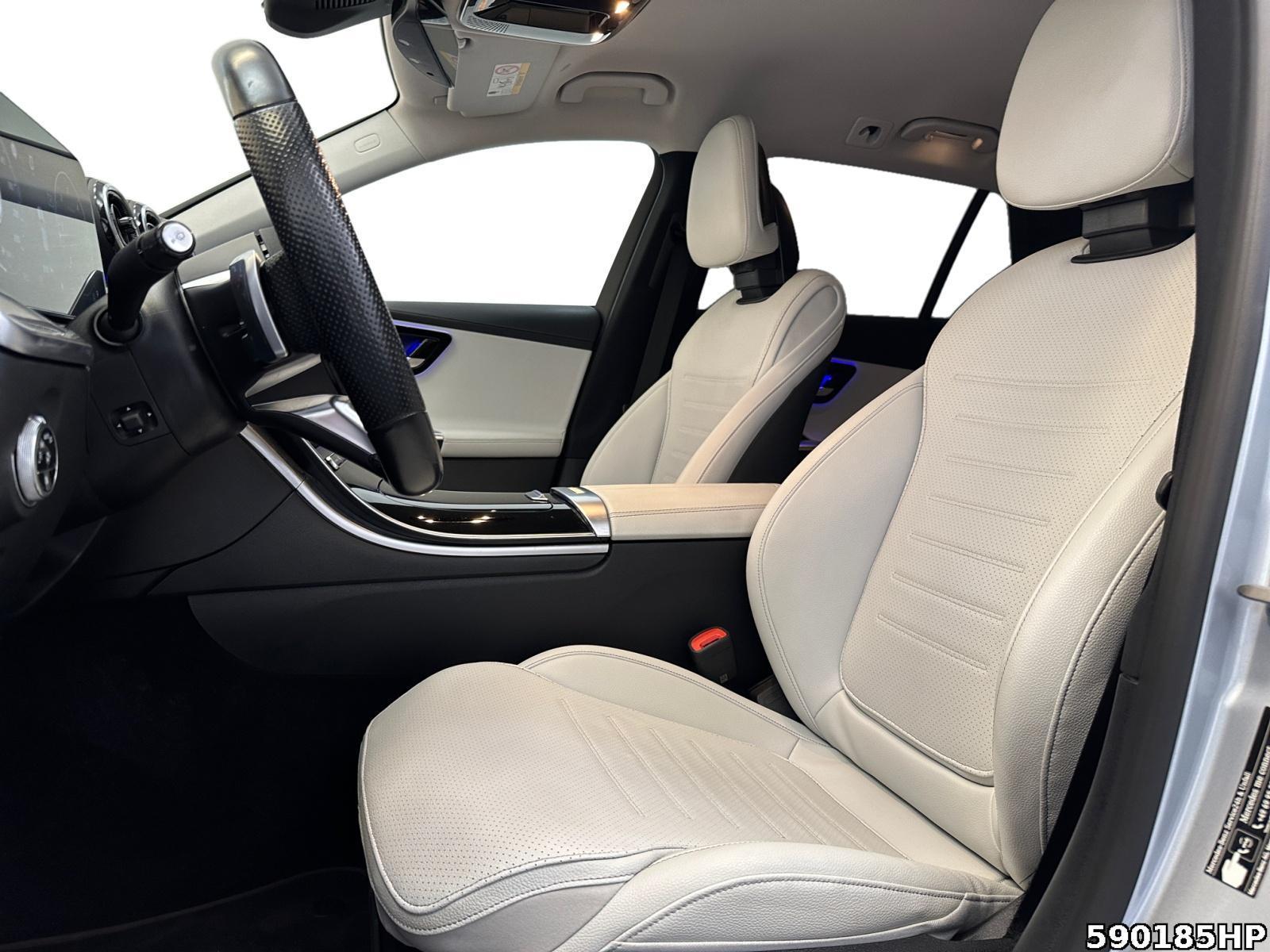 Fahrzeugabbildung Mercedes-Benz C 220 d T AMG DIGITAL-LIGHT Distronic Ambiente