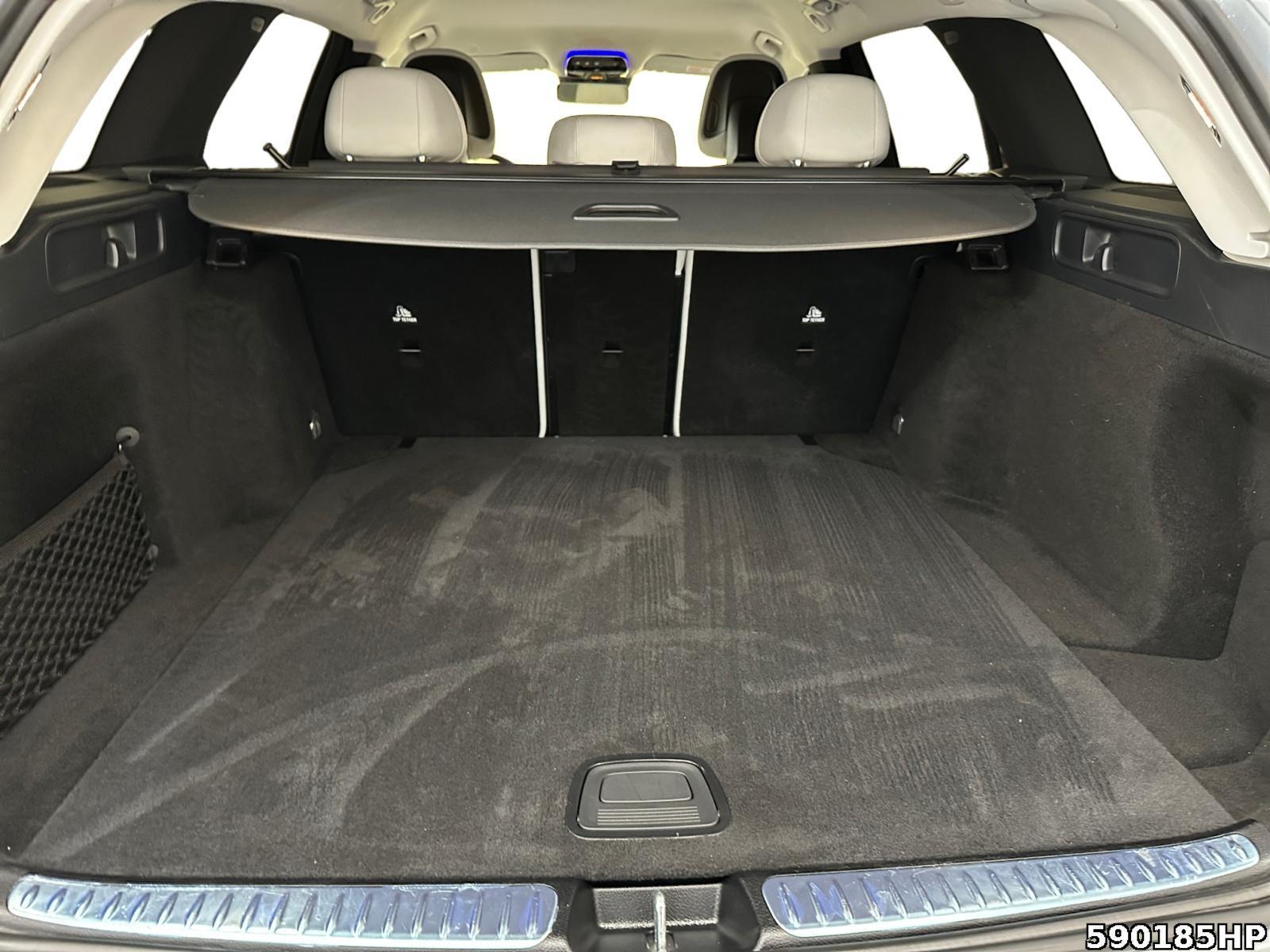 Fahrzeugabbildung Mercedes-Benz C 220 d T AMG DIGITAL-LIGHT Distronic Ambiente