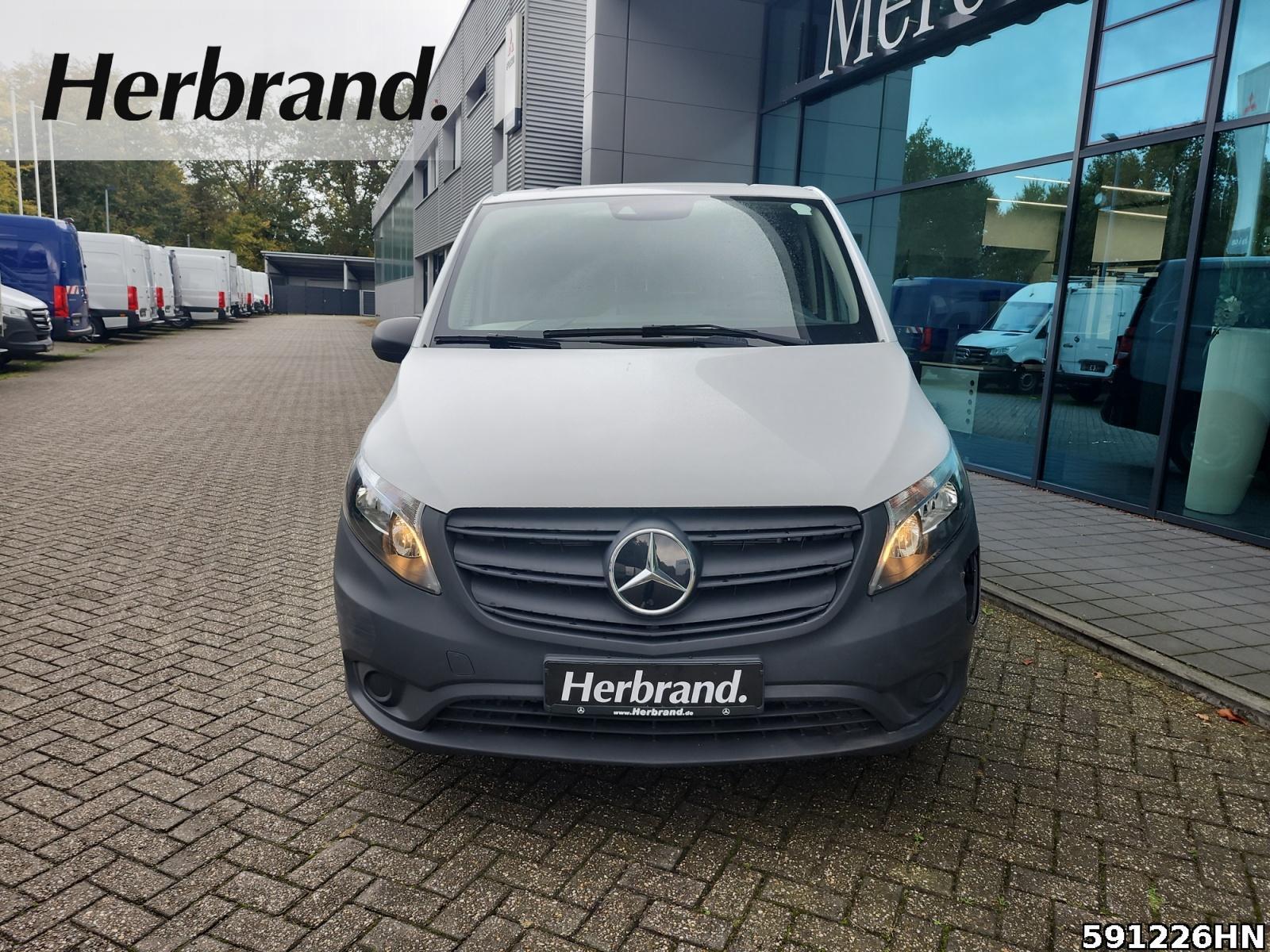 Fahrzeugabbildung Mercedes-Benz eVito 112 Kasten Lang*Kamera*beschädigt*