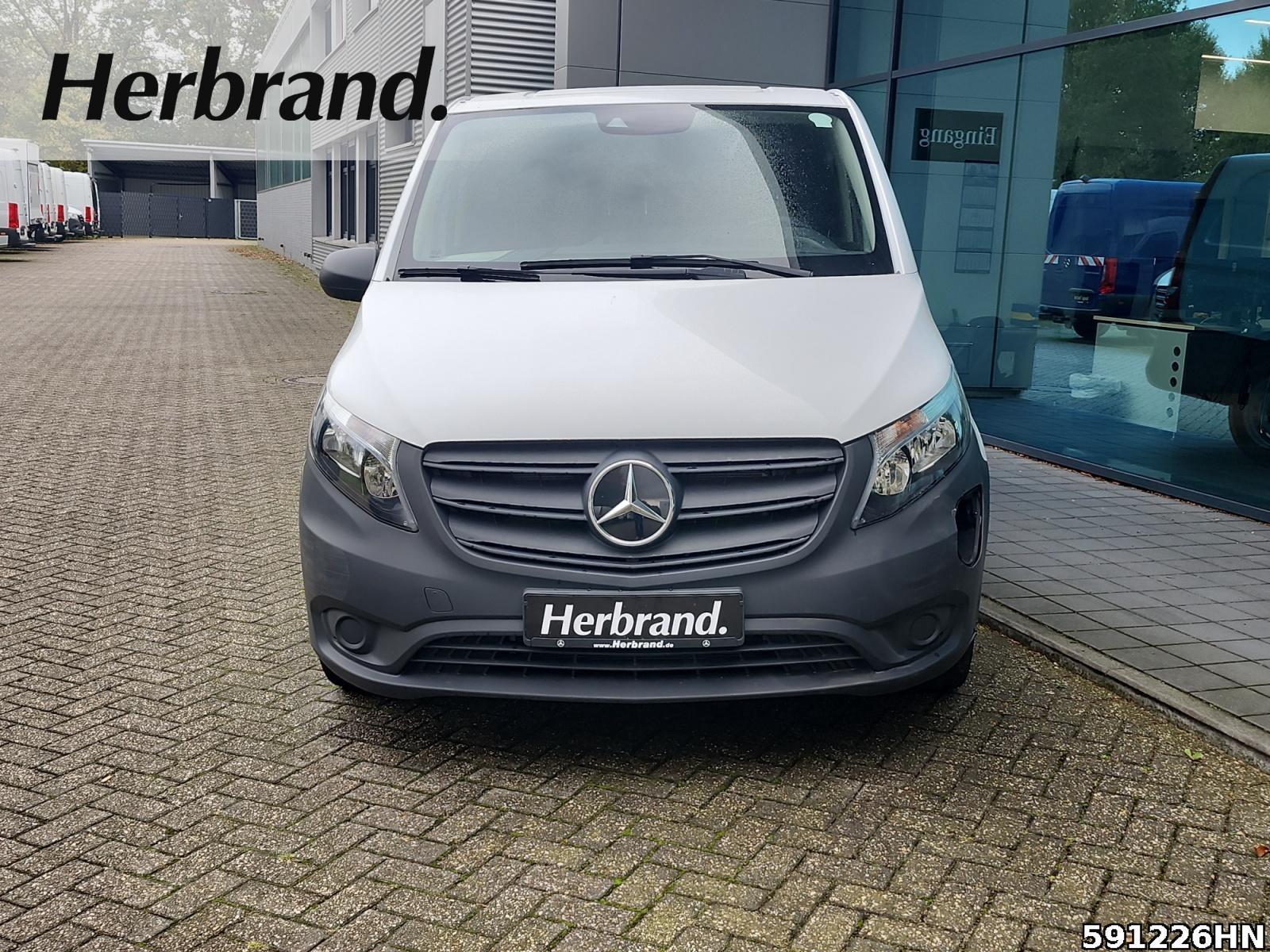 Fahrzeugabbildung Mercedes-Benz eVito 112 Kasten Lang*Kamera*beschädigt*