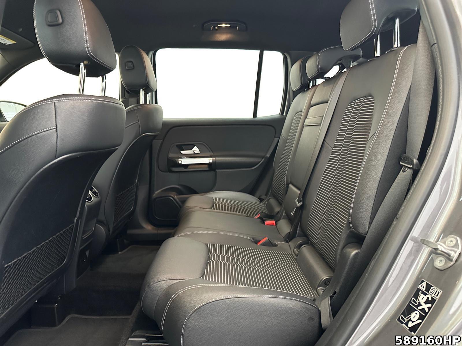 Fahrzeugabbildung Mercedes-Benz GLB 200 Progressive AHK DISTRONIC Rückfahrkam. <