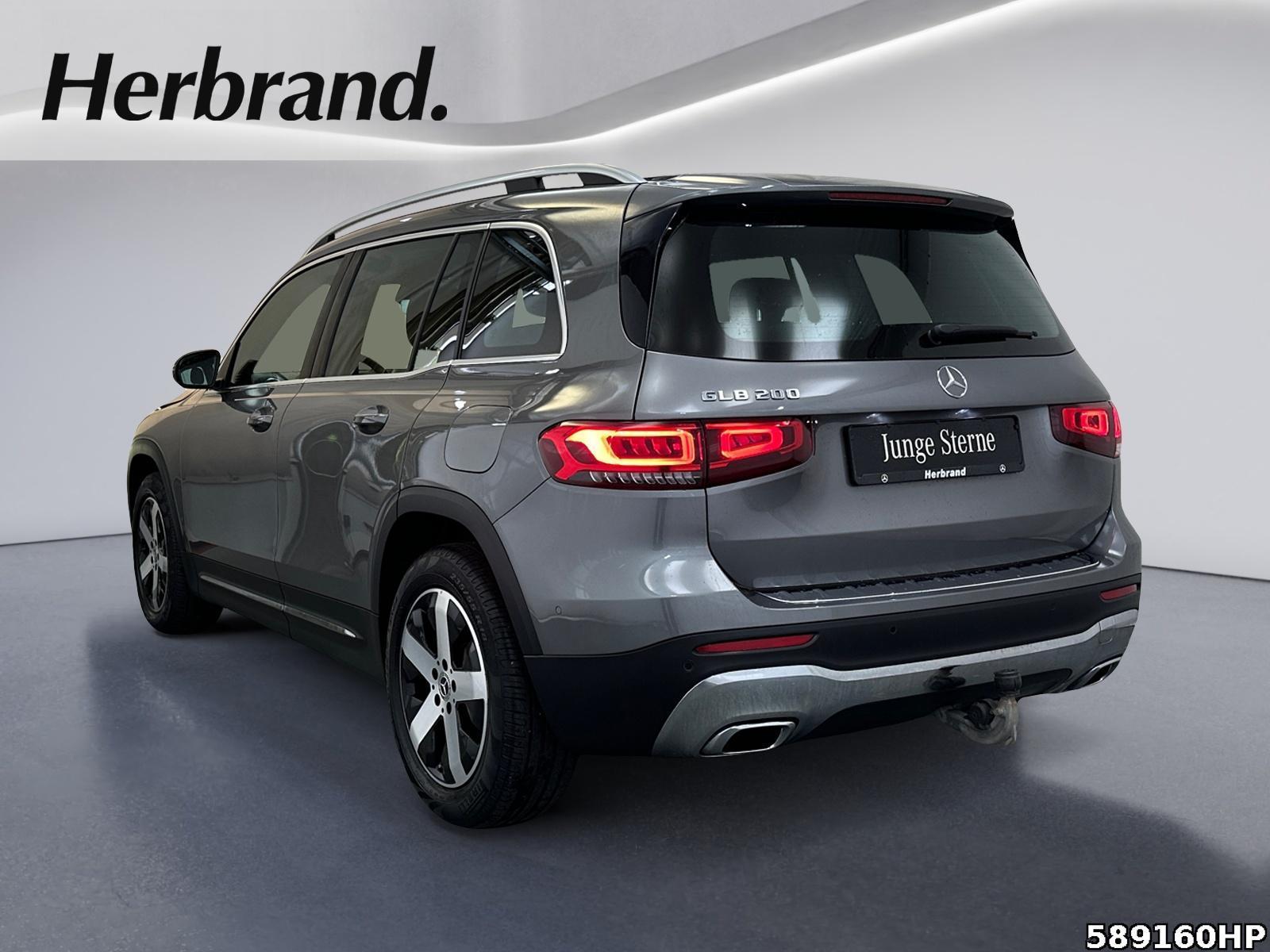 Fahrzeugabbildung Mercedes-Benz GLB 200 Progressive AHK DISTRONIC Rückfahrkam. <