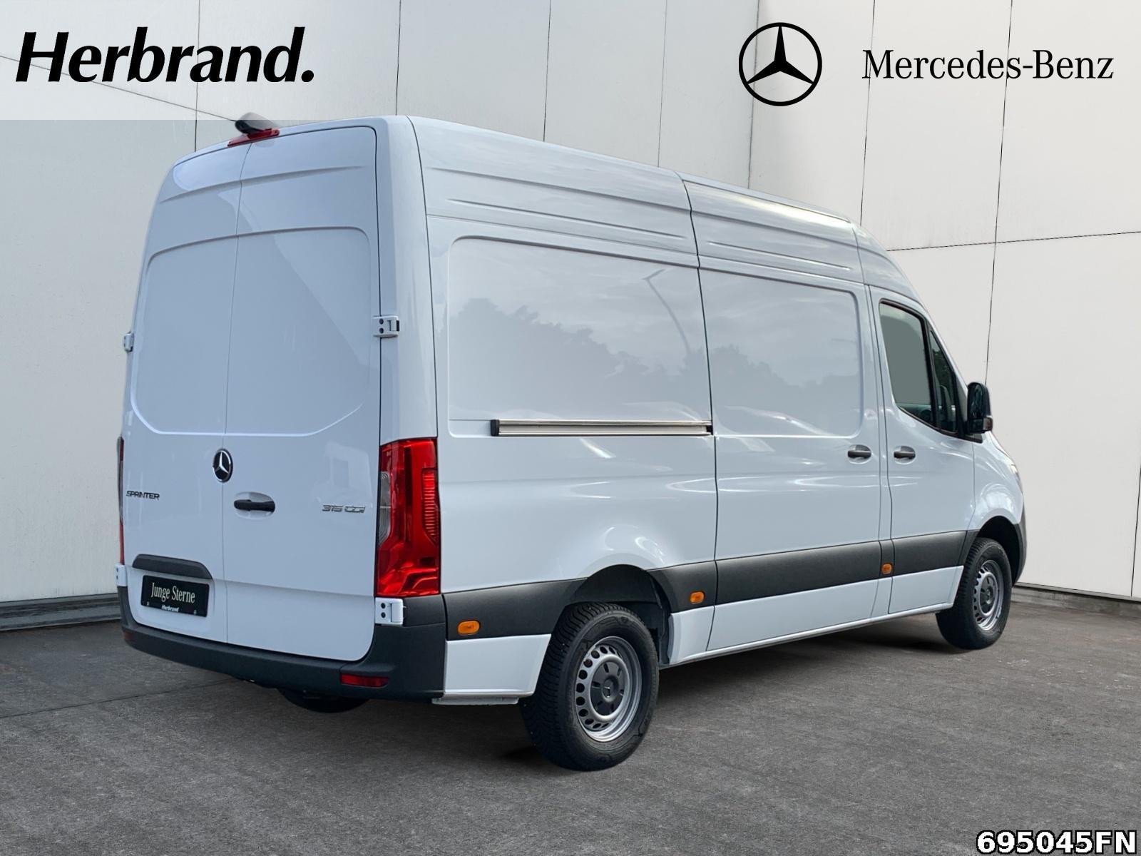 Fahrzeugabbildung Mercedes-Benz Sprinter 315 PRO L2H2 *VORBER. AHK 3,5*KLIMA*KAM