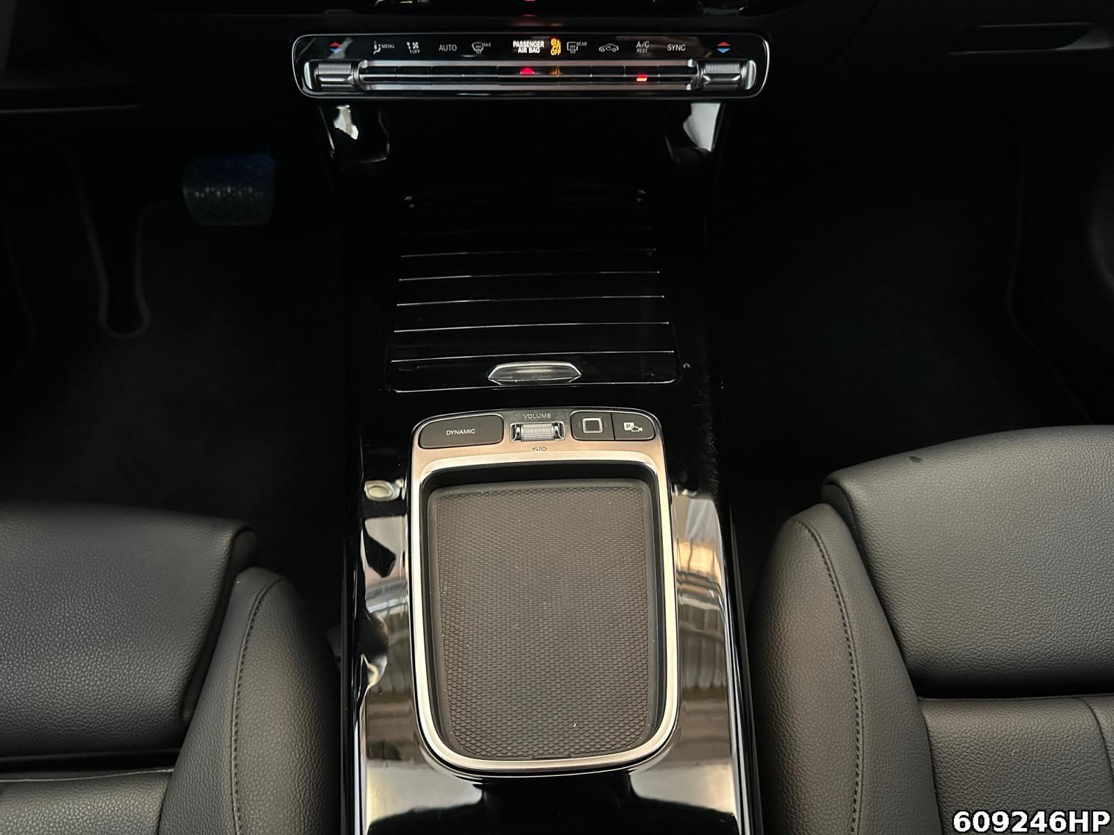 Fahrzeugabbildung Mercedes-Benz A 200 d Limousine Progressive Multibeam 360°