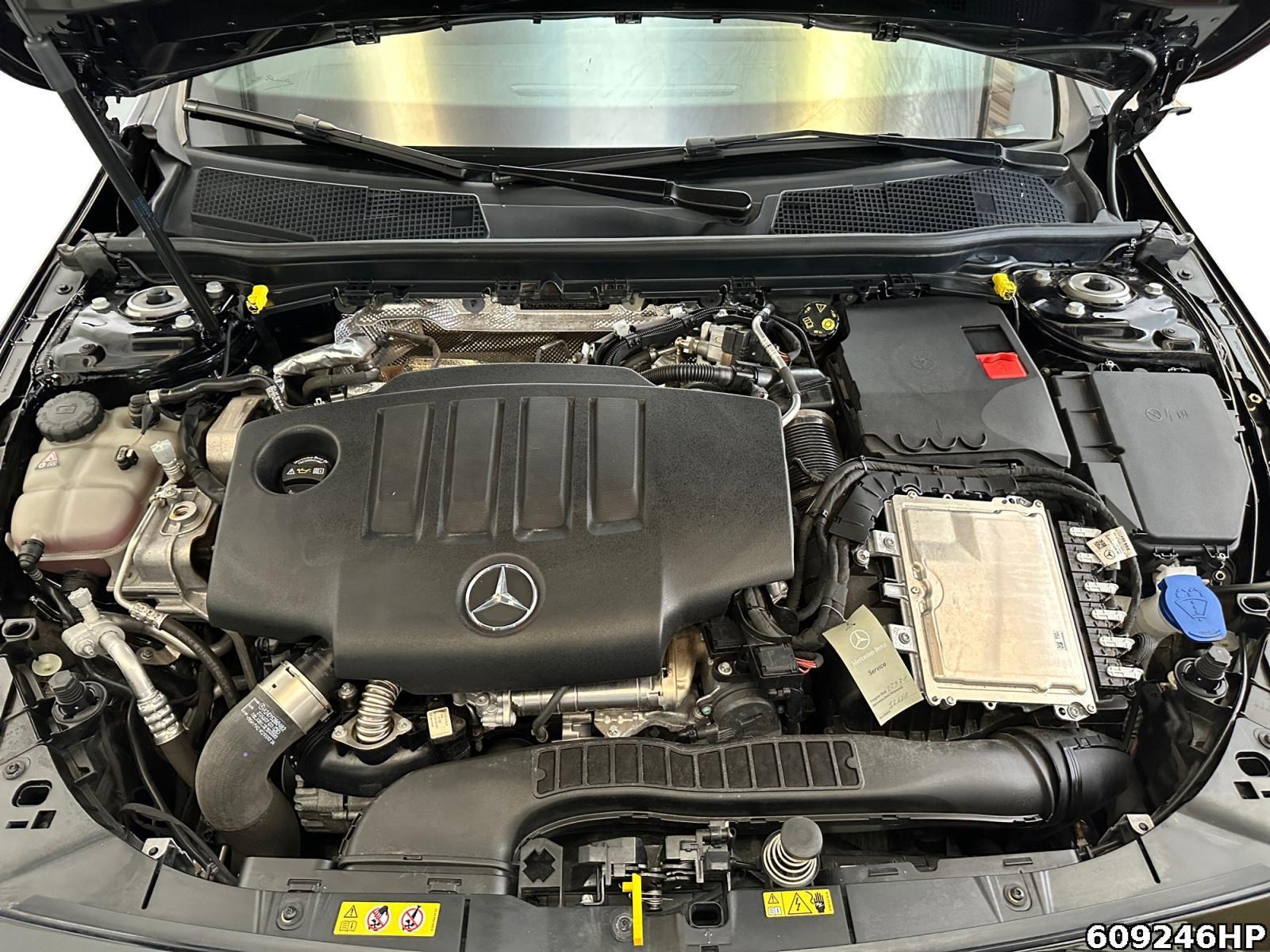 Fahrzeugabbildung Mercedes-Benz A 200 d Limousine Progressive Multibeam 360°