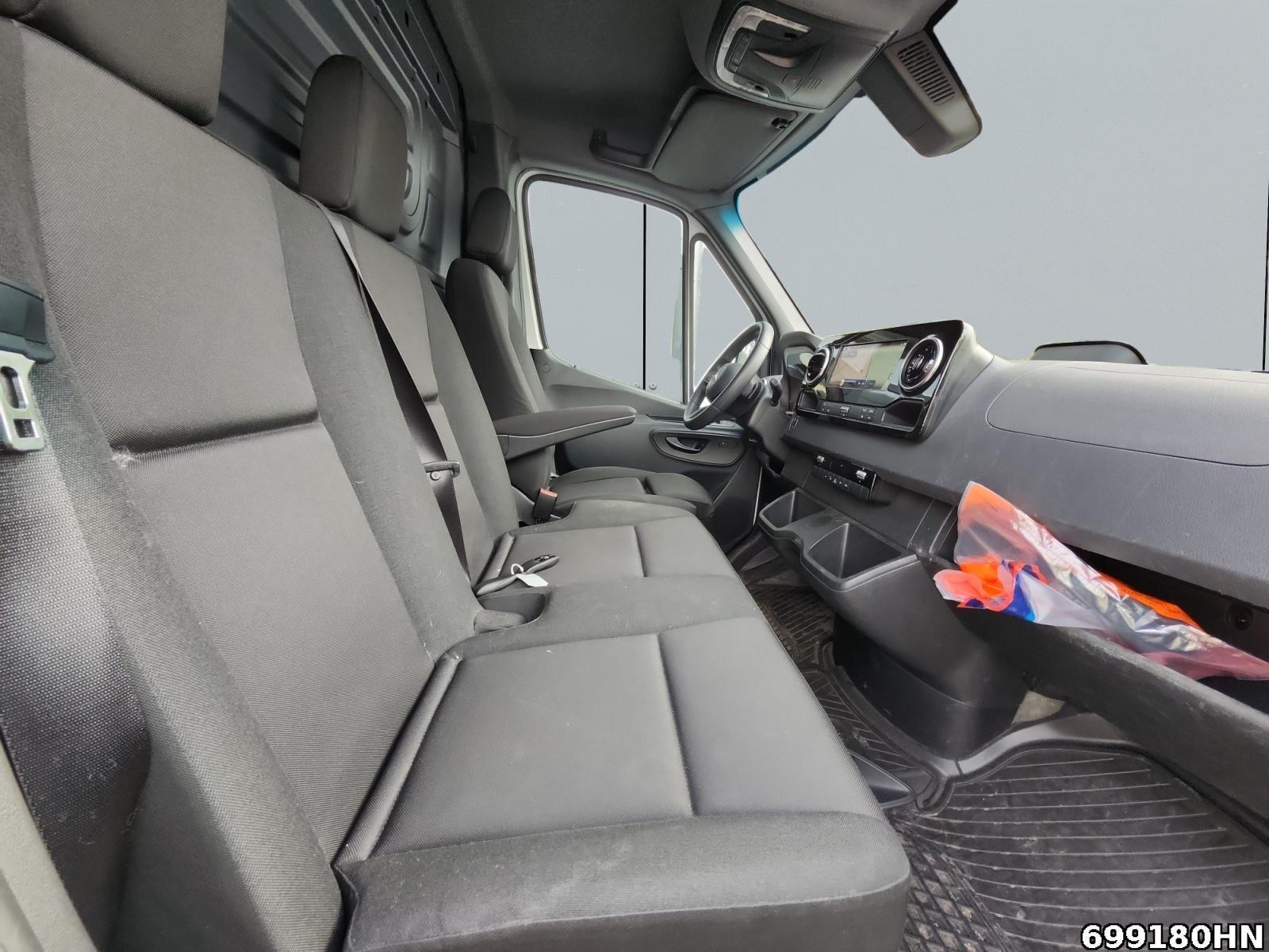 Fahrzeugabbildung Mercedes-Benz Sprinter 317 CDI Kasten PRO*L2H2*Navi*Kamera*
