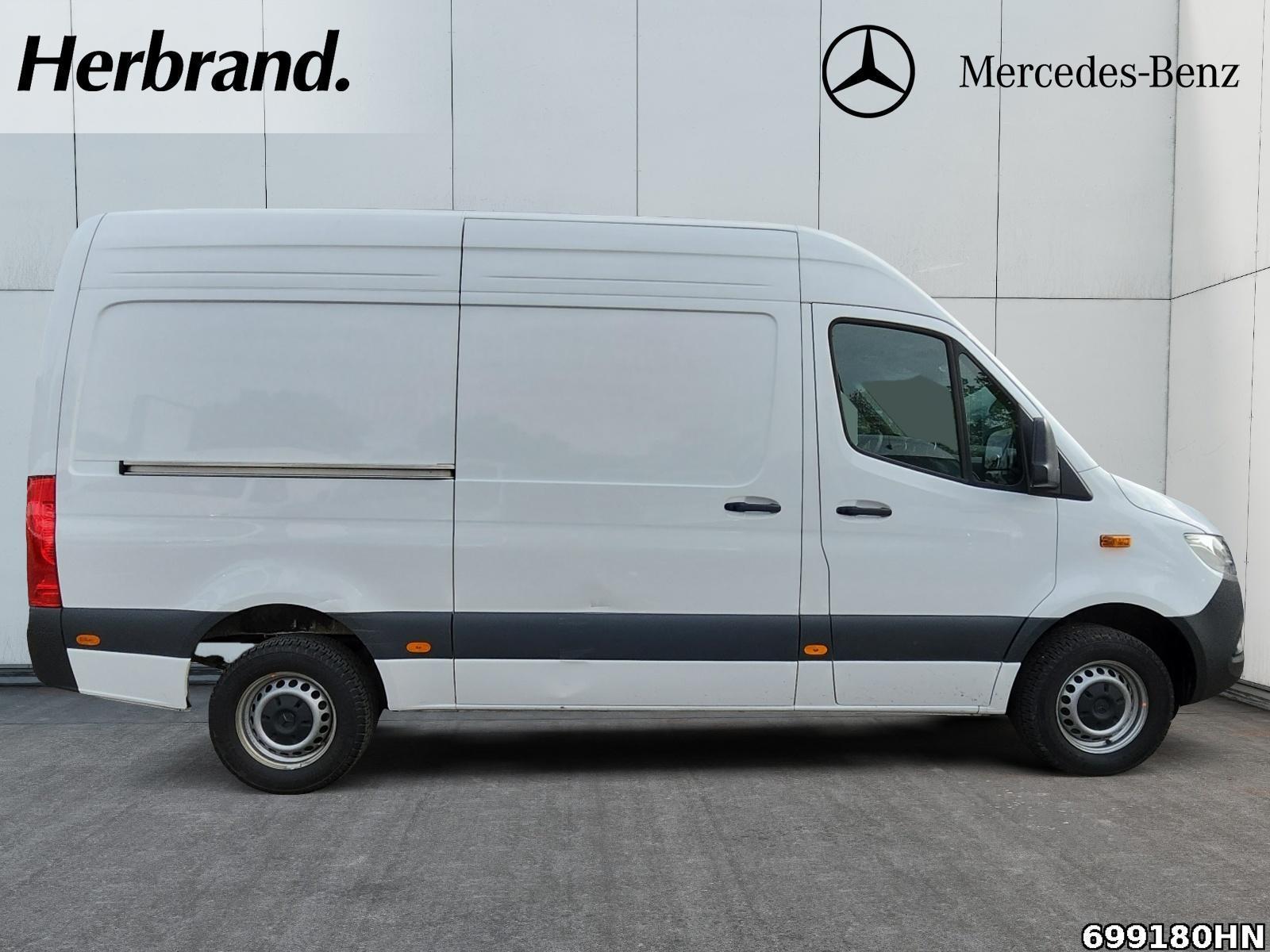 Fahrzeugabbildung Mercedes-Benz Sprinter 317 CDI Kasten PRO*L2H2*Navi*Kamera*