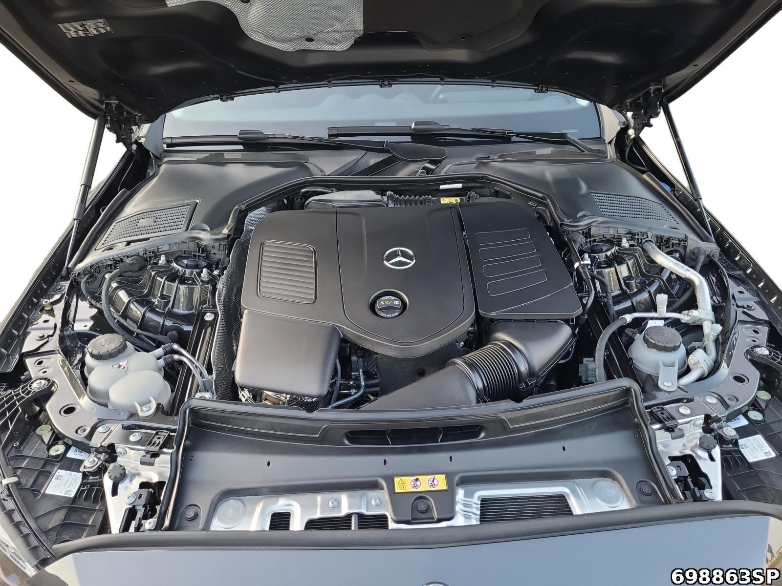 Fahrzeugabbildung Mercedes-Benz C 180 T AMG Pano AHK Night Memory