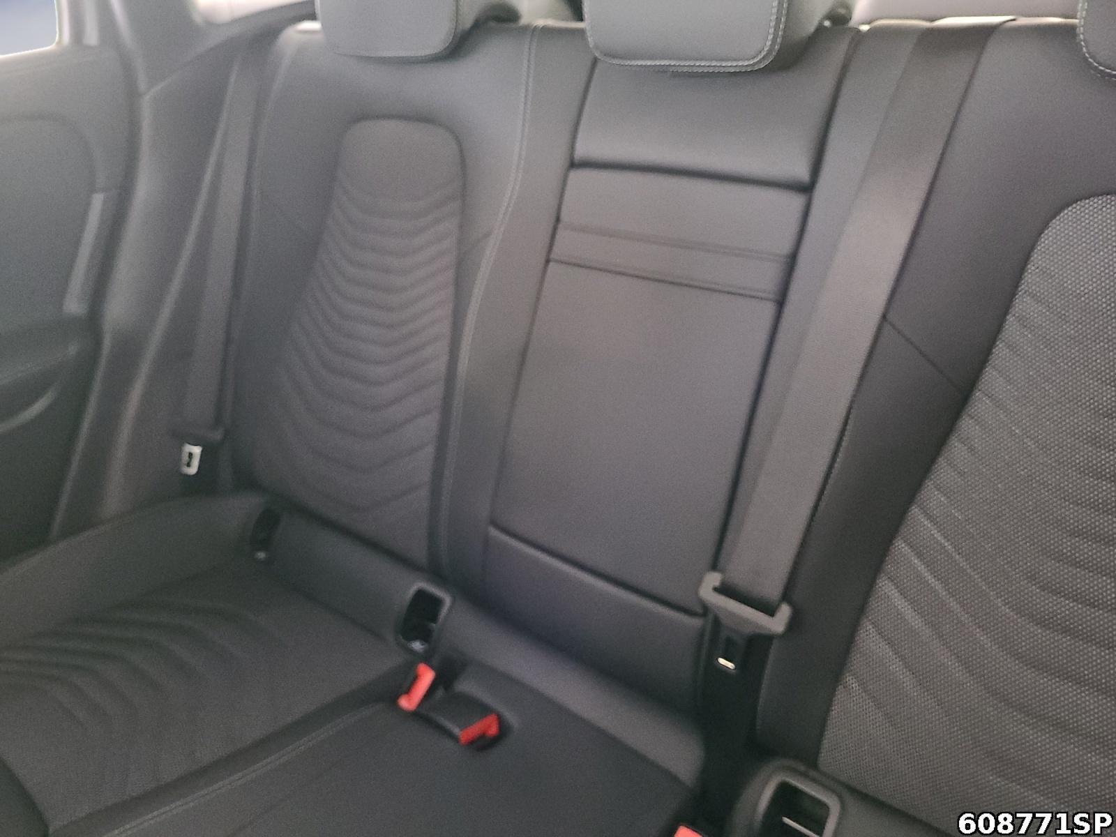 Fahrzeugabbildung Mercedes-Benz EQA Progressive Pano Kamera CarPlay Totw.