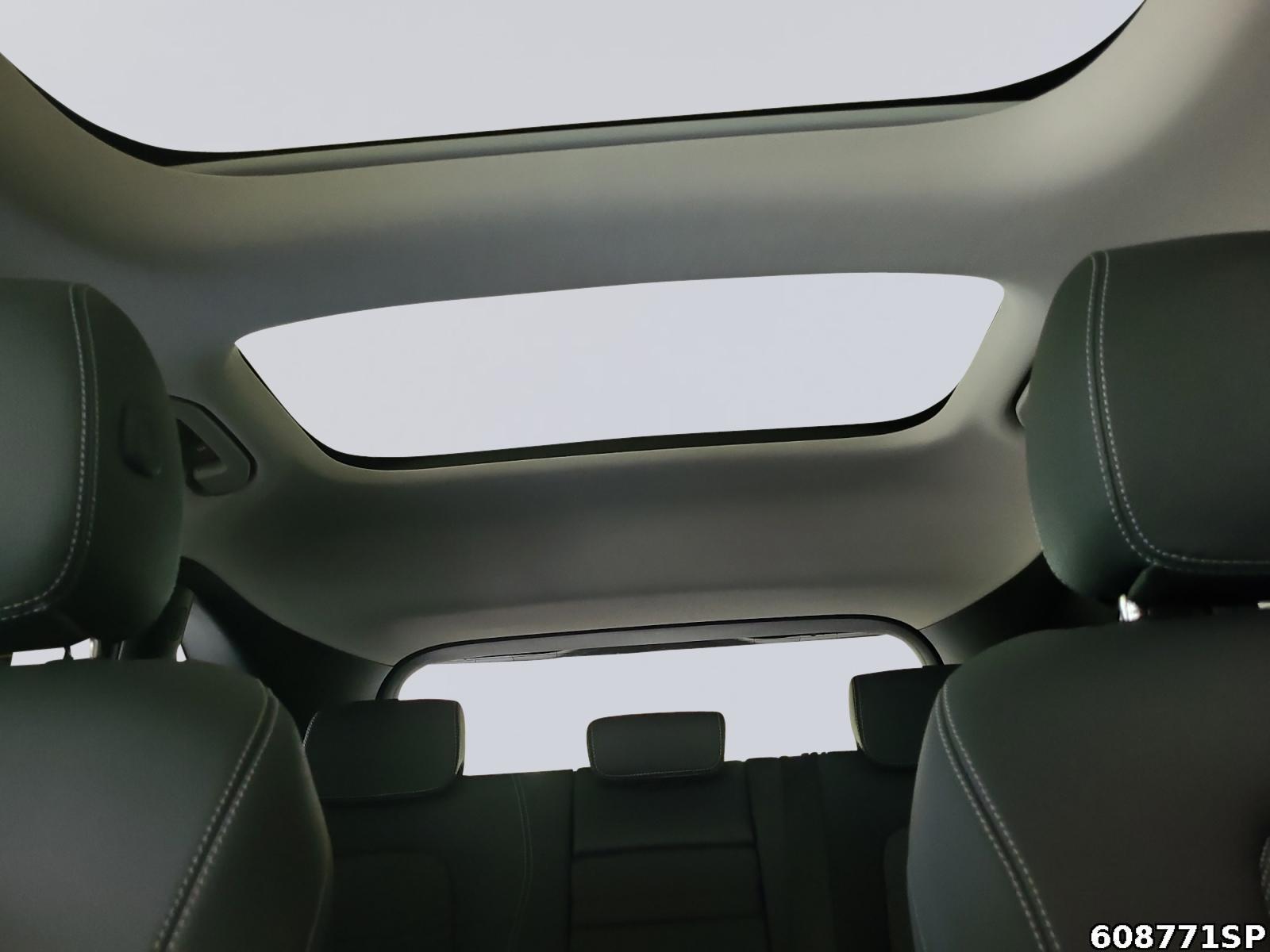 Fahrzeugabbildung Mercedes-Benz EQA Progressive Pano Kamera CarPlay Totw.