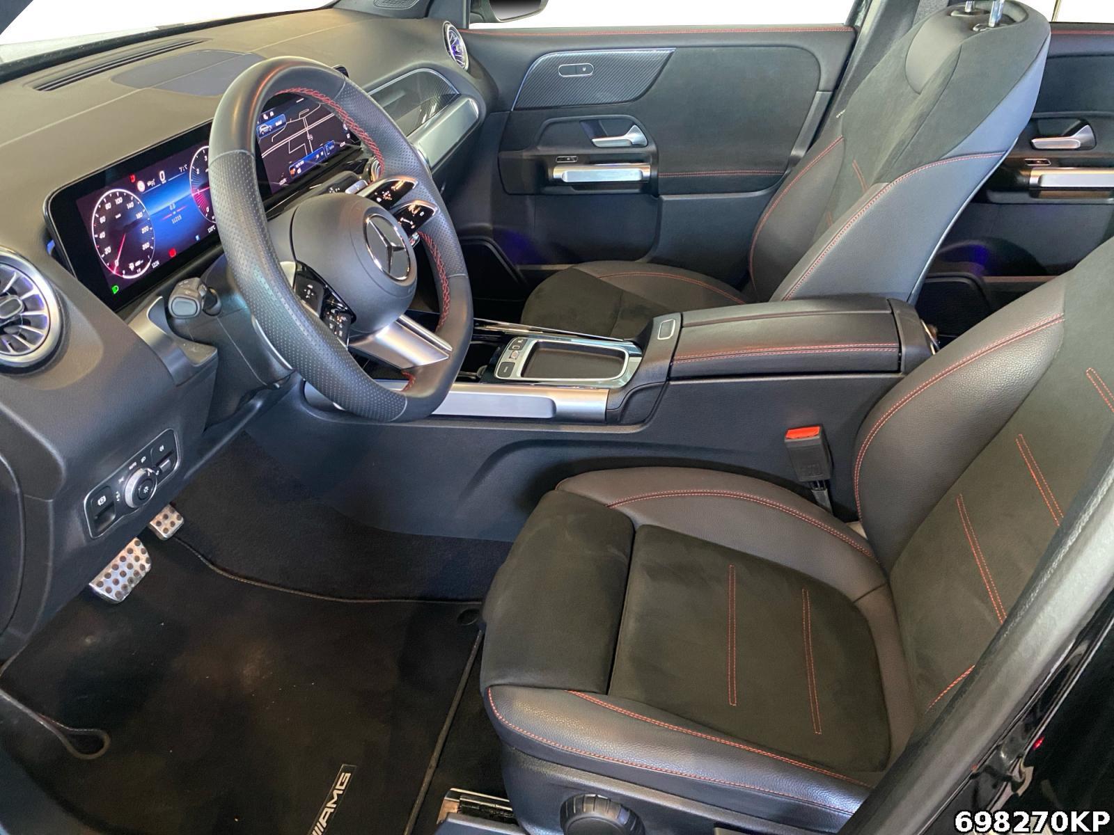 Fahrzeugabbildung Mercedes-Benz GLB 200 d AMG AHK Distronic Kamera Multibeam DAB
