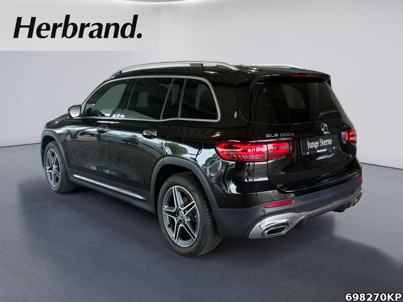 Fahrzeugabbildung Mercedes-Benz GLB 200 d AMG AHK Distronic Kamera Multibeam DAB