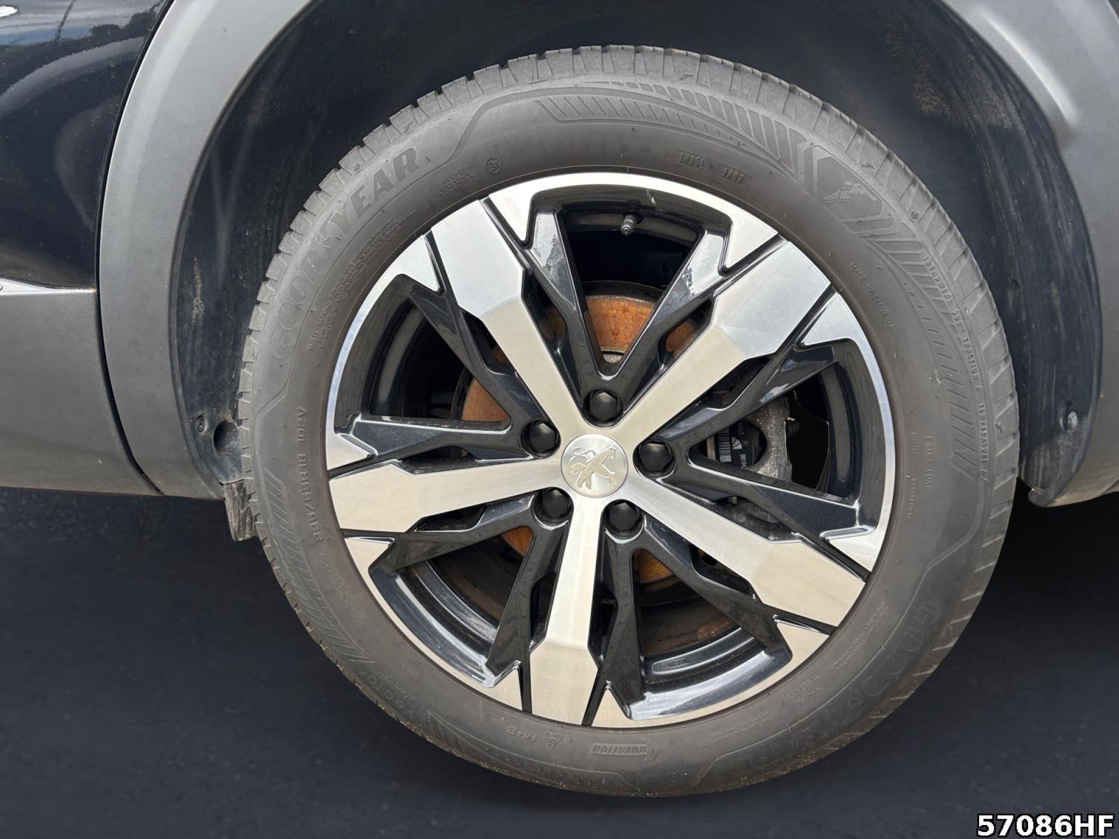 Fahrzeugabbildung Peugeot 3008 GT +SHZ+ALLWETTER+PANO+ALCANTARA+AHK+LED