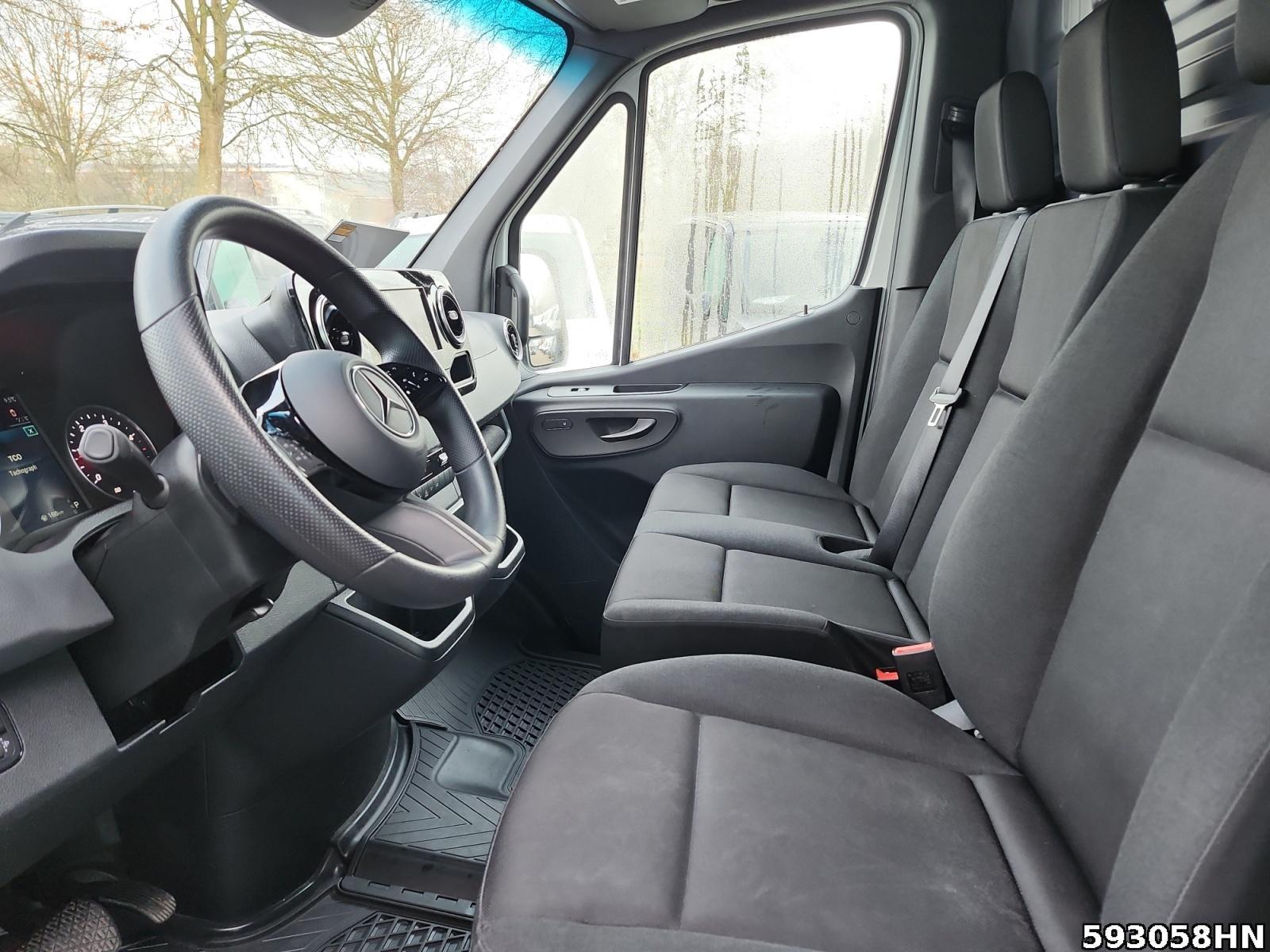 Fahrzeugabbildung Mercedes-Benz Sprinter 317 Kasten Pro*Maxi*AHK*Tachogr*Automa