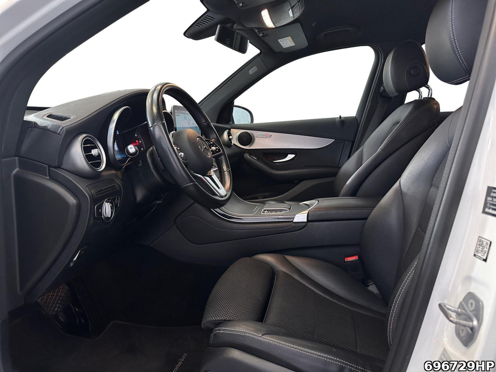 Fahrzeugabbildung Mercedes-Benz GLC 300 d 4M Exclusive Distronic AHK 360° Totw.