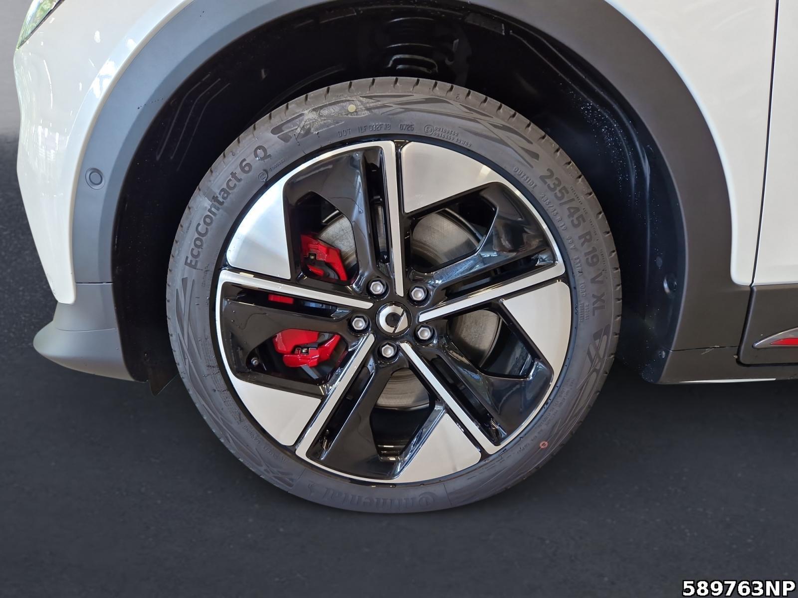 Fahrzeugabbildung Smart ONE BRABUS BRABUS+LEDMATRIX+360°+PANO+HUD+