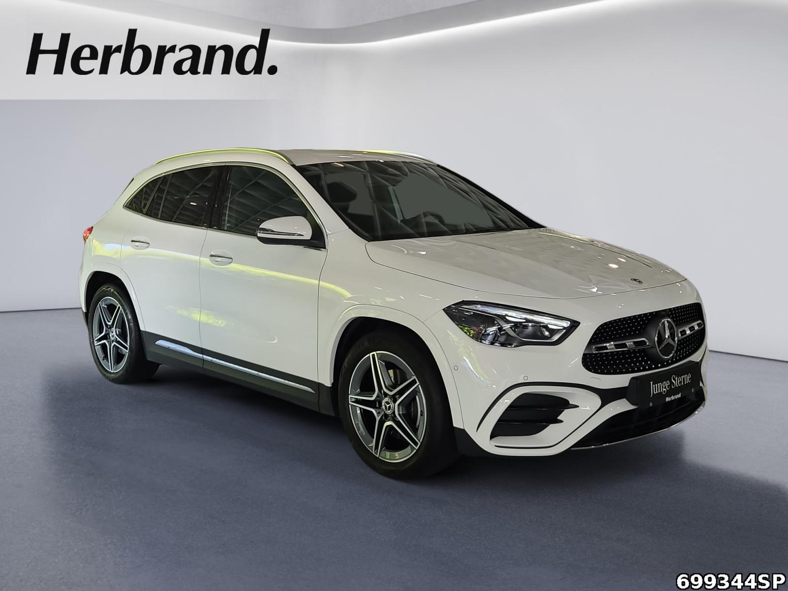 Fahrzeugabbildung Mercedes-Benz GLA 200 AMG AHK Distronic MULTIBEAM CarPlay 19