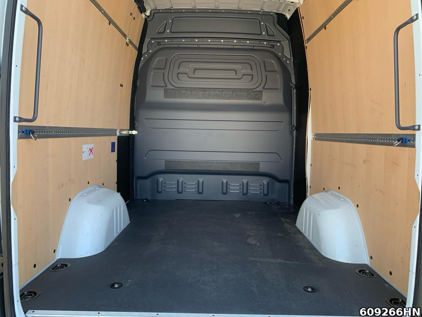 Fahrzeugabbildung Mercedes-Benz Sprinter 317 MIXTO 6 SITZE*LED*AHK 3,5*AUTOMATIK
