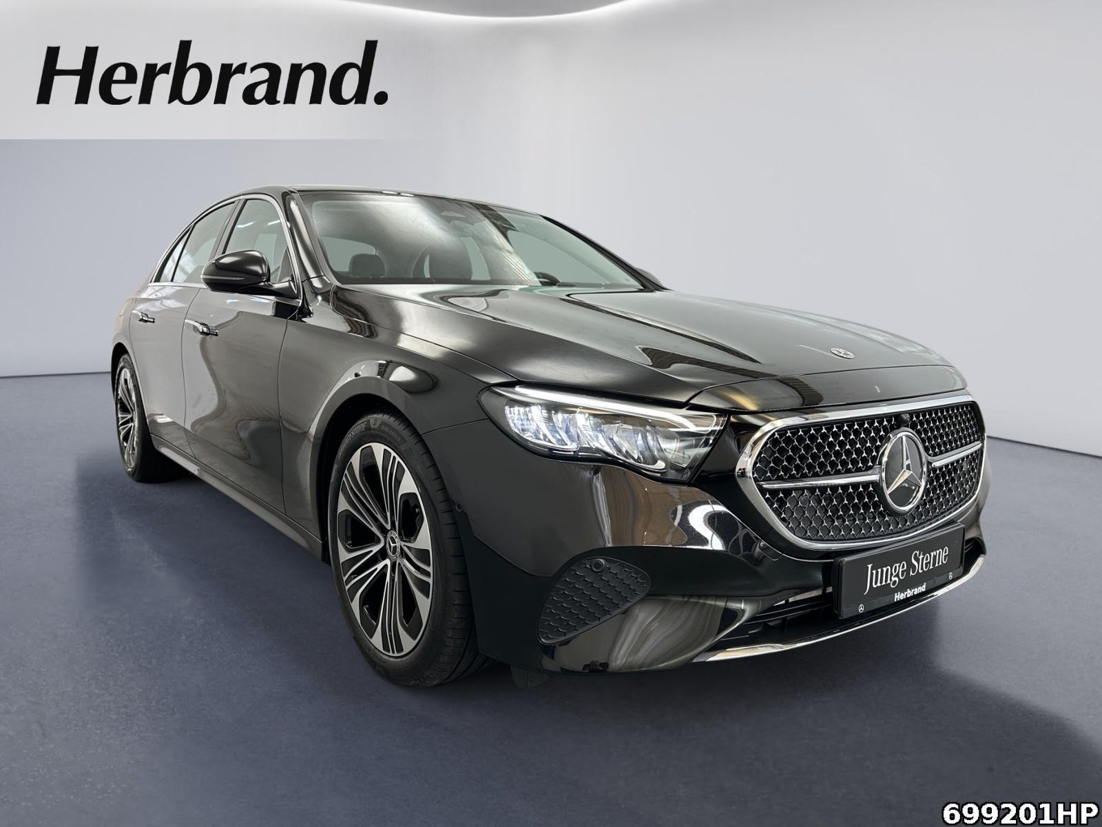 Fahrzeugabbildung Mercedes-Benz E 200 Avantgarde LED Ambiente KEYLESS CarPlay