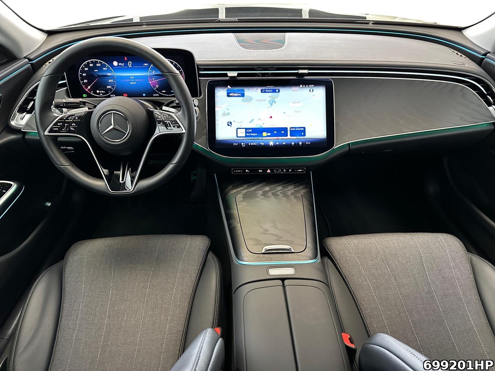 Fahrzeugabbildung Mercedes-Benz E 200 Avantgarde LED Ambiente KEYLESS CarPlay