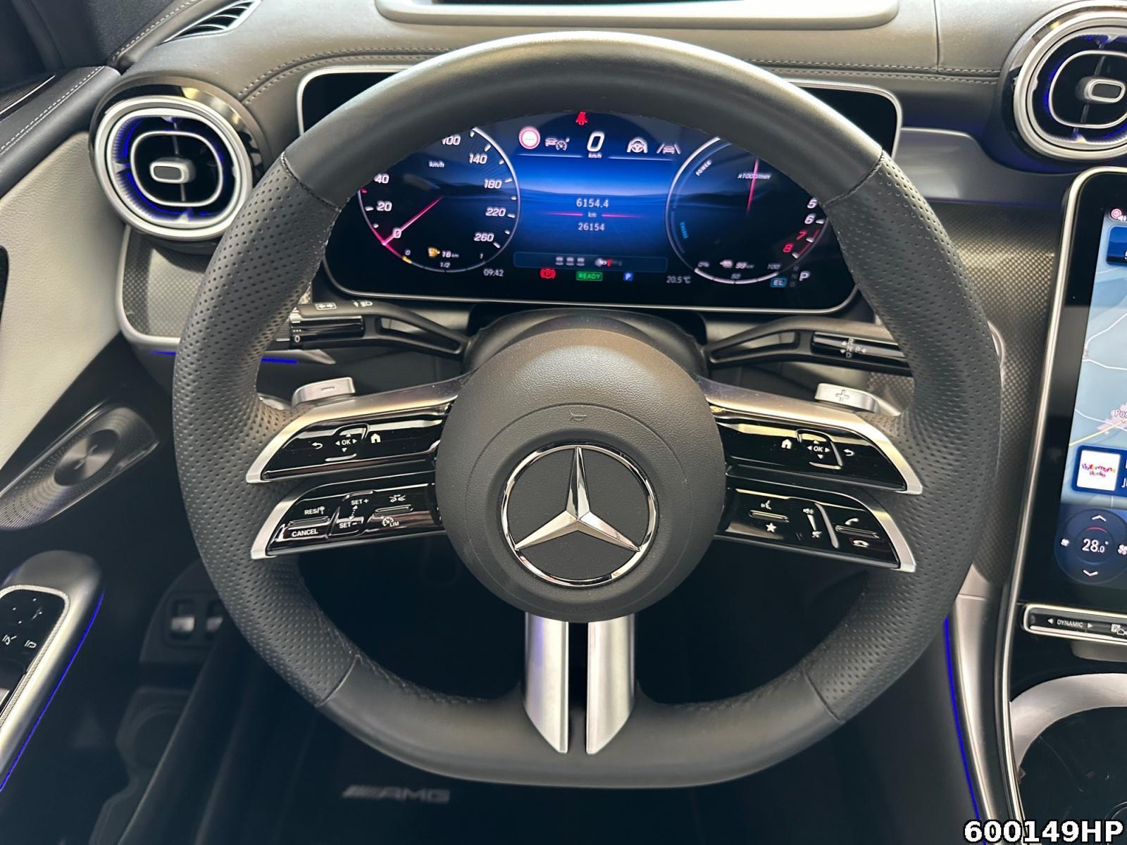 Fahrzeugabbildung Mercedes-Benz GLC 300 e 4M AMG Coupé AHK Pano DIGITAL LIGHT