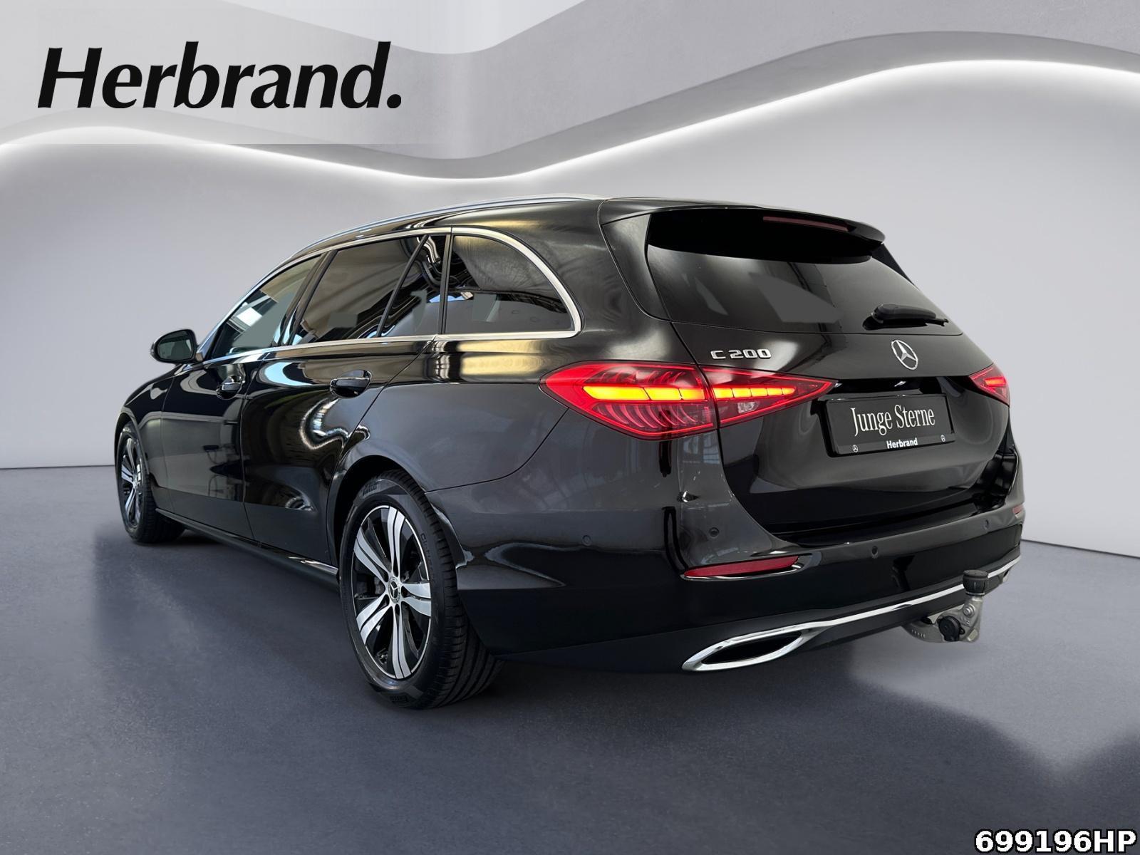 Fahrzeugabbildung Mercedes-Benz C 200 T Avantgarde AHK CarPlay Totwinkel Easy-P