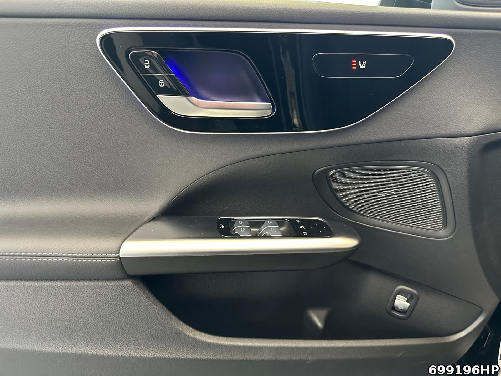 Fahrzeugabbildung Mercedes-Benz C 200 T Avantgarde AHK CarPlay Totwinkel Easy-P