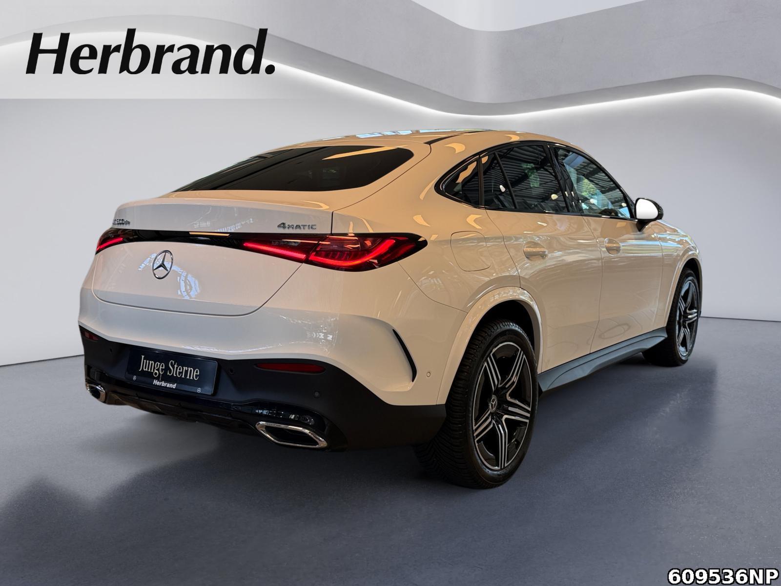 Fahrzeugabbildung Mercedes-Benz GLC 300 de 4M AMG Coupé AHK Pano Memory Distonic