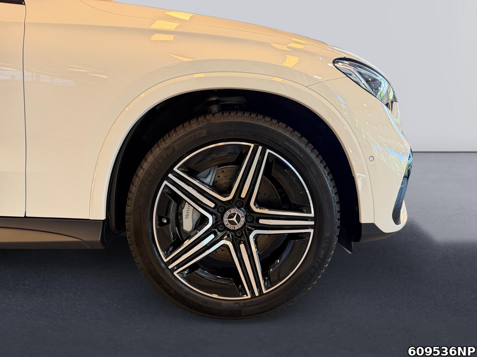 Fahrzeugabbildung Mercedes-Benz GLC 300 de 4M AMG Coupé AHK Pano Memory Distonic