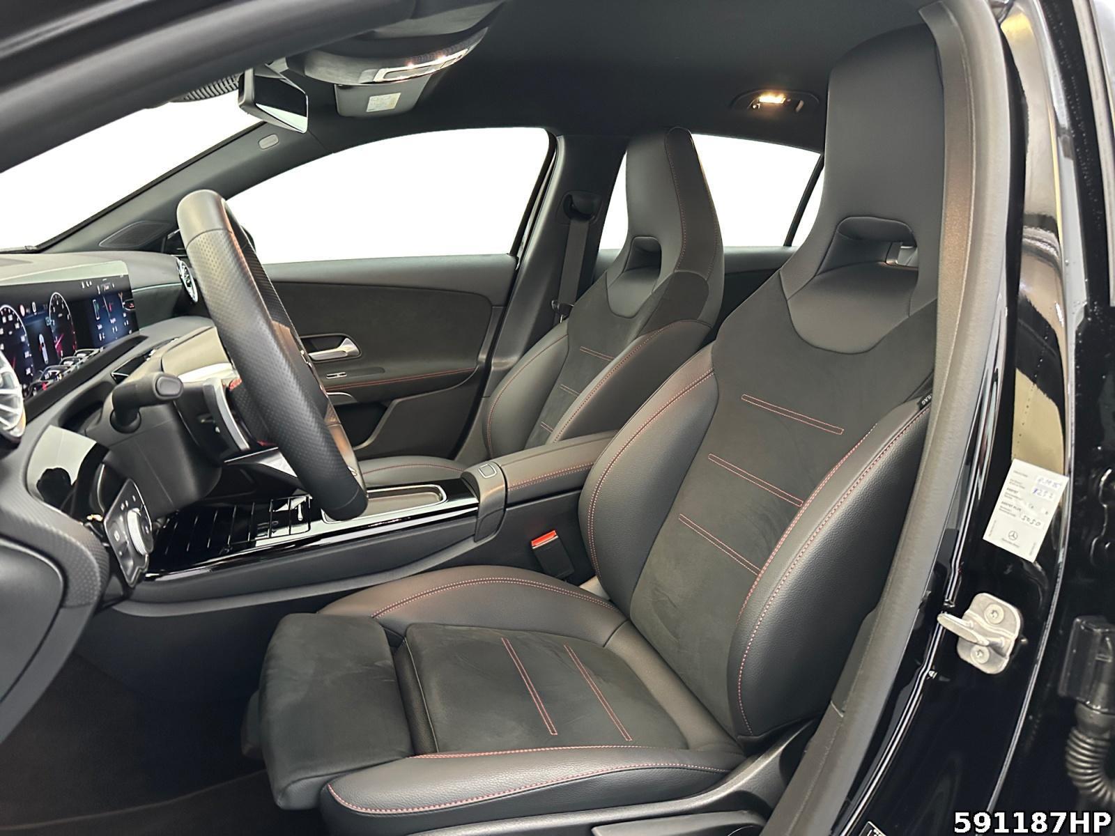 Fahrzeugabbildung Mercedes-Benz A 200 AMG DISTRONIC KEYLESS Ambiente Kamera