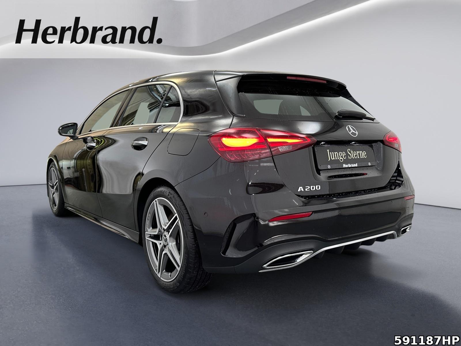 Fahrzeugabbildung Mercedes-Benz A 200 AMG DISTRONIC KEYLESS Ambiente Kamera