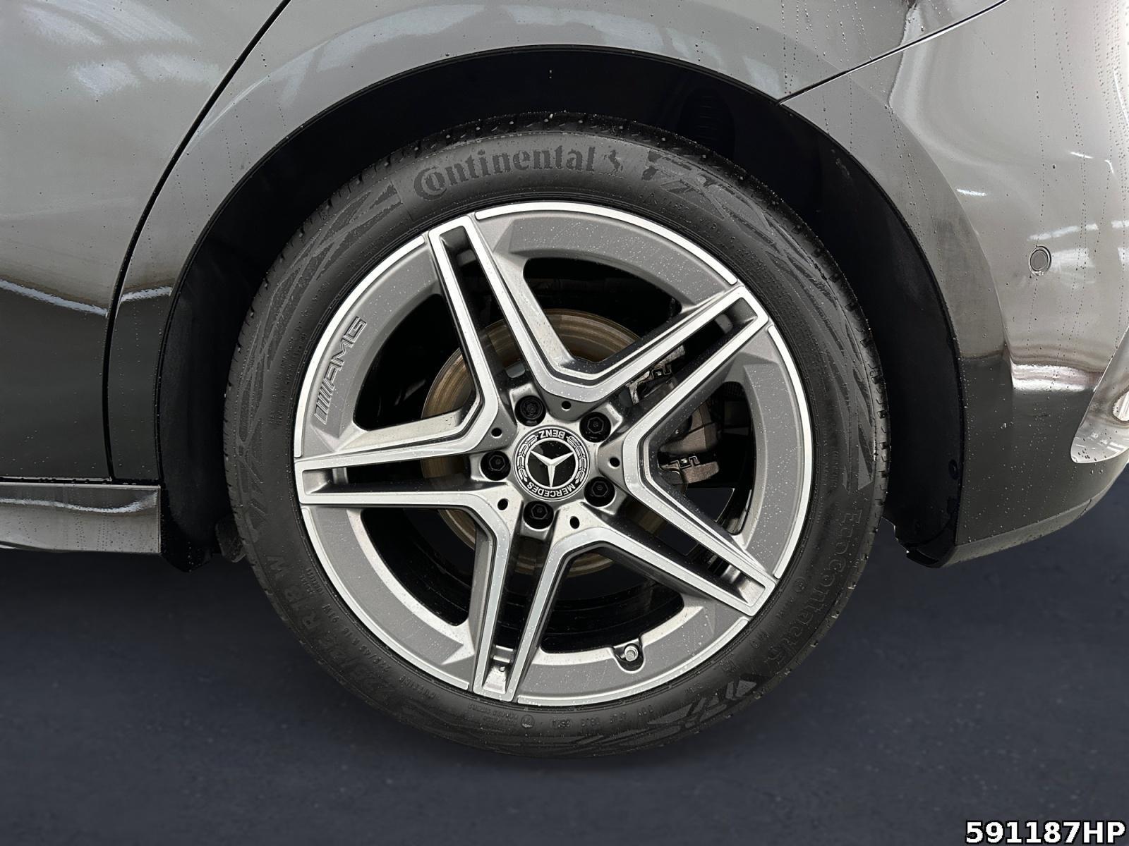 Fahrzeugabbildung Mercedes-Benz A 200 AMG DISTRONIC KEYLESS Ambiente Kamera