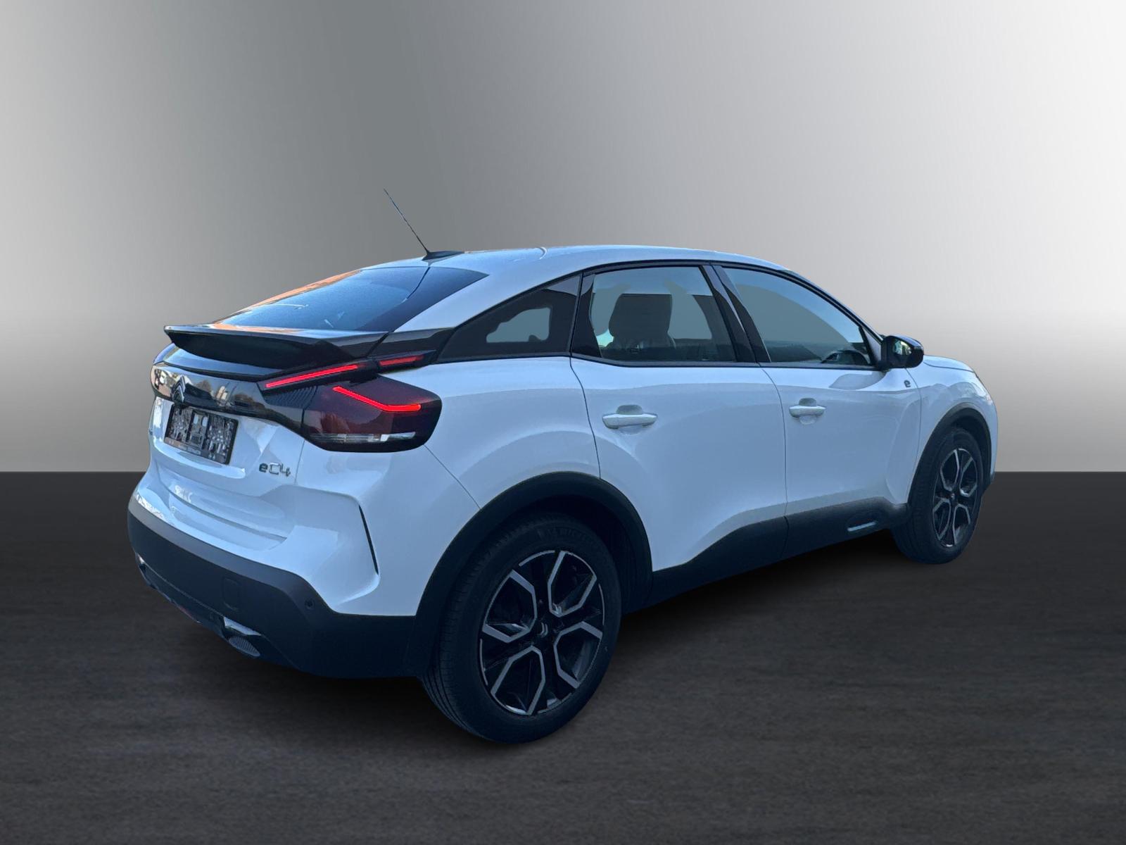 Fahrzeugabbildung Citroën C4 HEAD-UP+NAVI+CARPLAY+PDC+SHZ+ACC+LED+