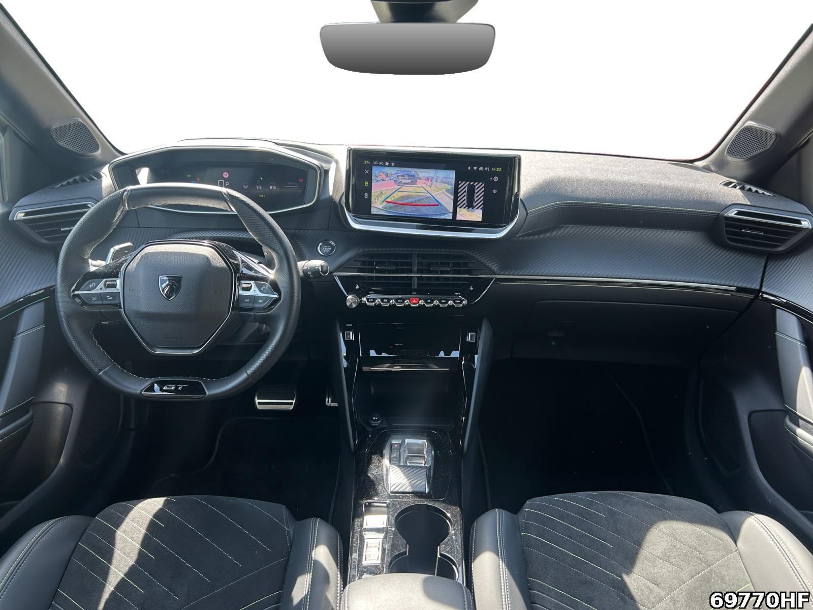 Fahrzeugabbildung Peugeot 208 1.2 Hybrid 136 GT (EURO 6e)