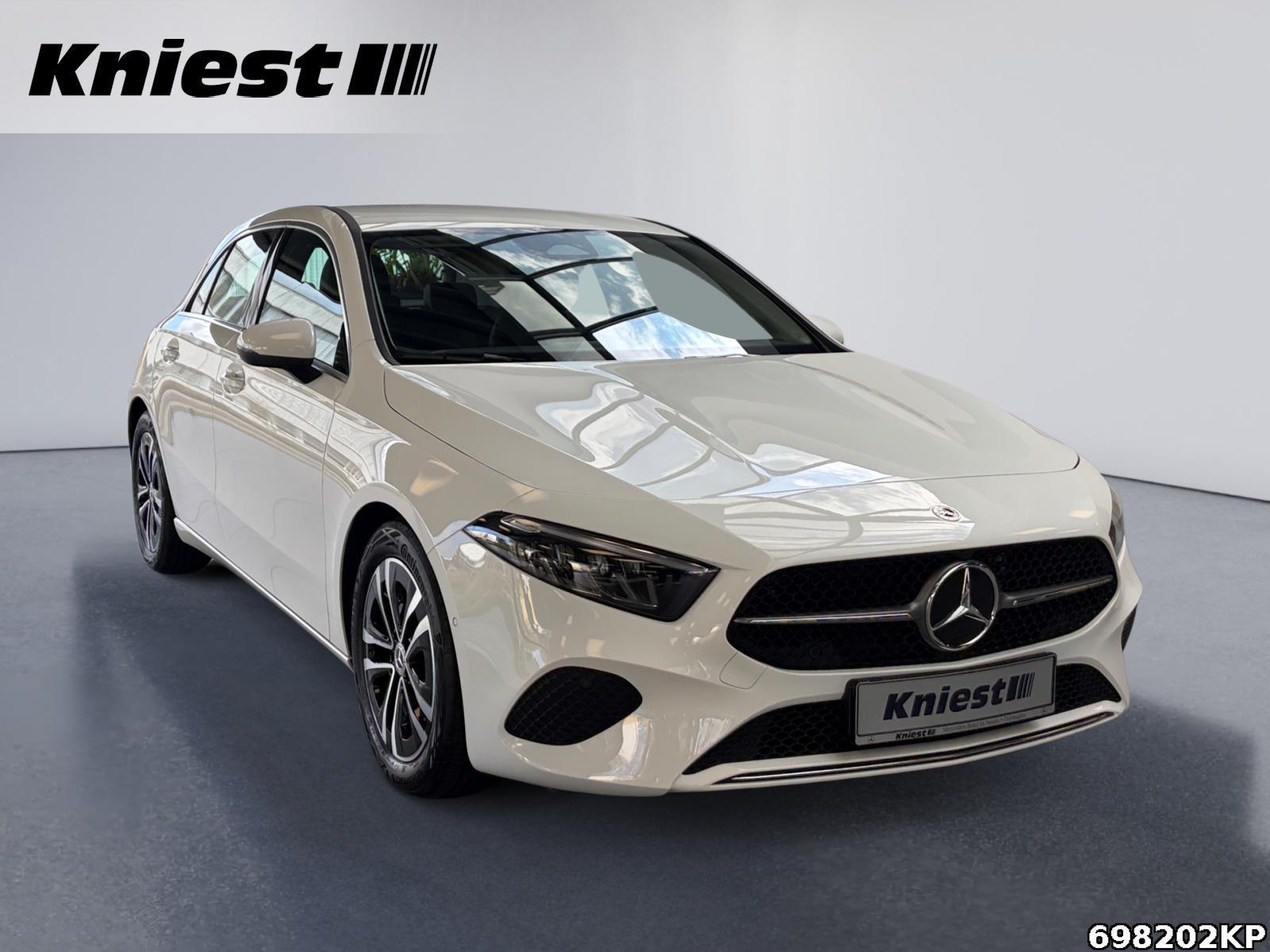 Fahrzeugabbildung Mercedes-Benz A 220 4m Progressive Widescreen Kamera LED LHZ