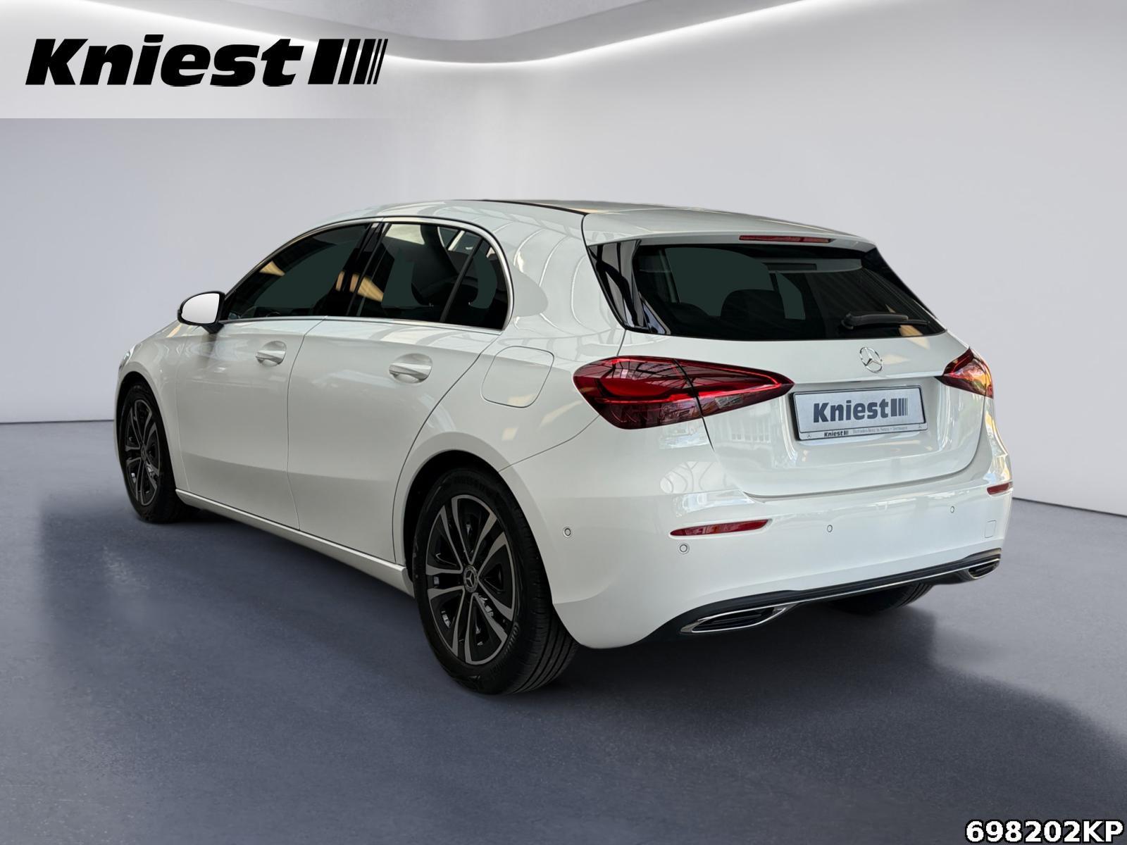 Fahrzeugabbildung Mercedes-Benz A 220 4m Progressive Widescreen Kamera LED LHZ