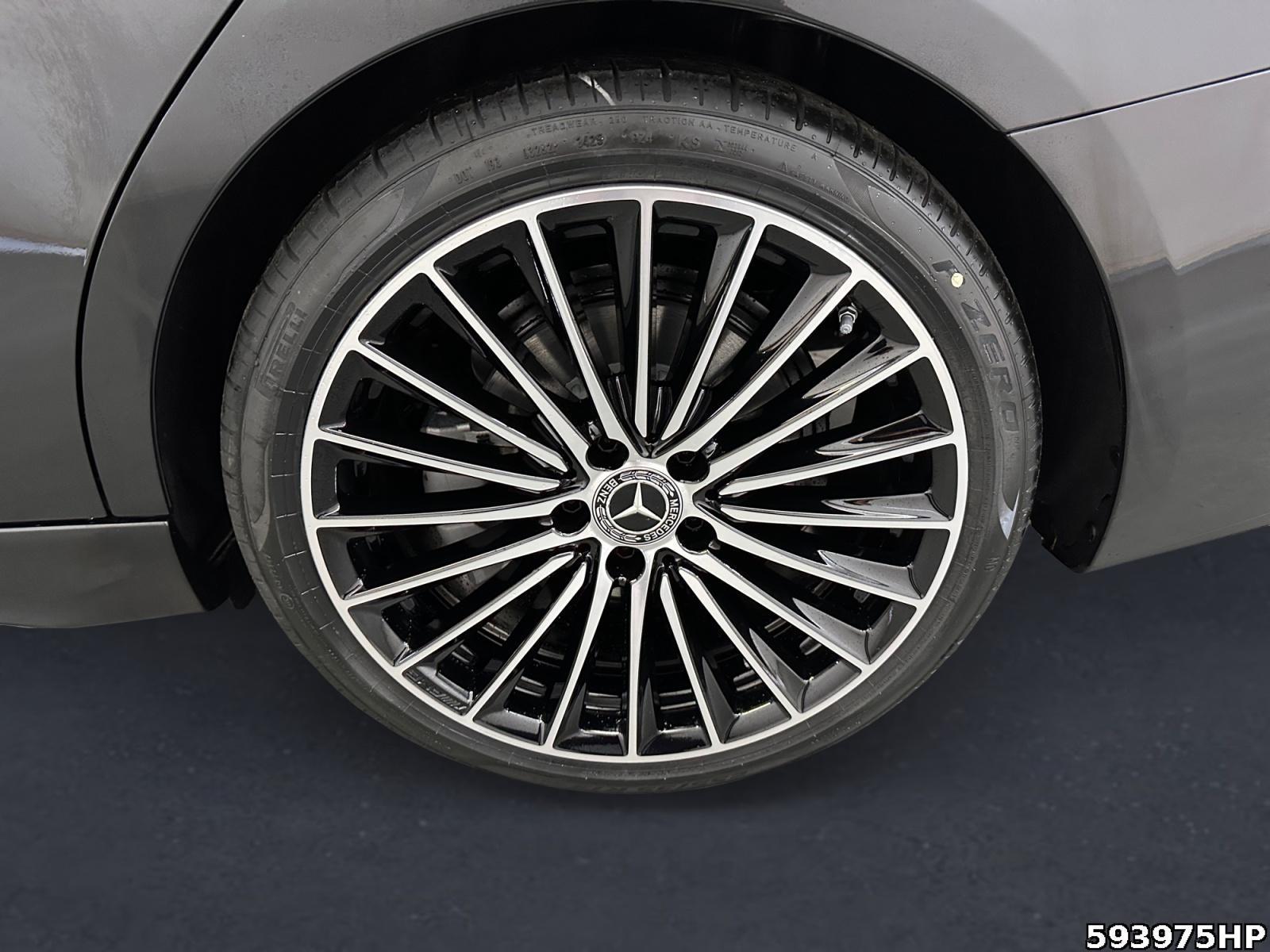 Fahrzeugabbildung Mercedes-Benz C 200 d T-Modell +EDITION-AMG+AHK+SOUNDSYSTEM+