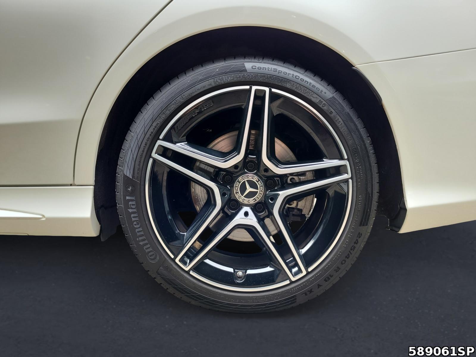 Fahrzeugabbildung Mercedes-Benz C 300 e T AMG Line NIGHT AHK 360° TOTWINKEL EASY